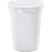 RRP £120 A Lot To Contain 7 Touch Top Rubbermaid Bins
