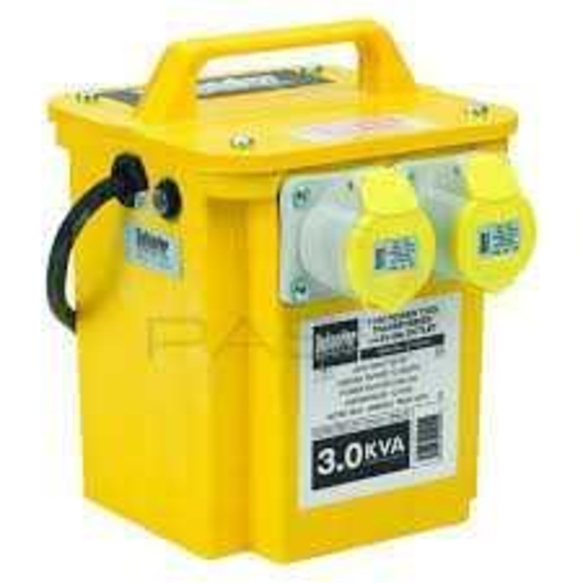 RRP £80 Boxed Defender Transformer 3 Kva 2X16A Outlets