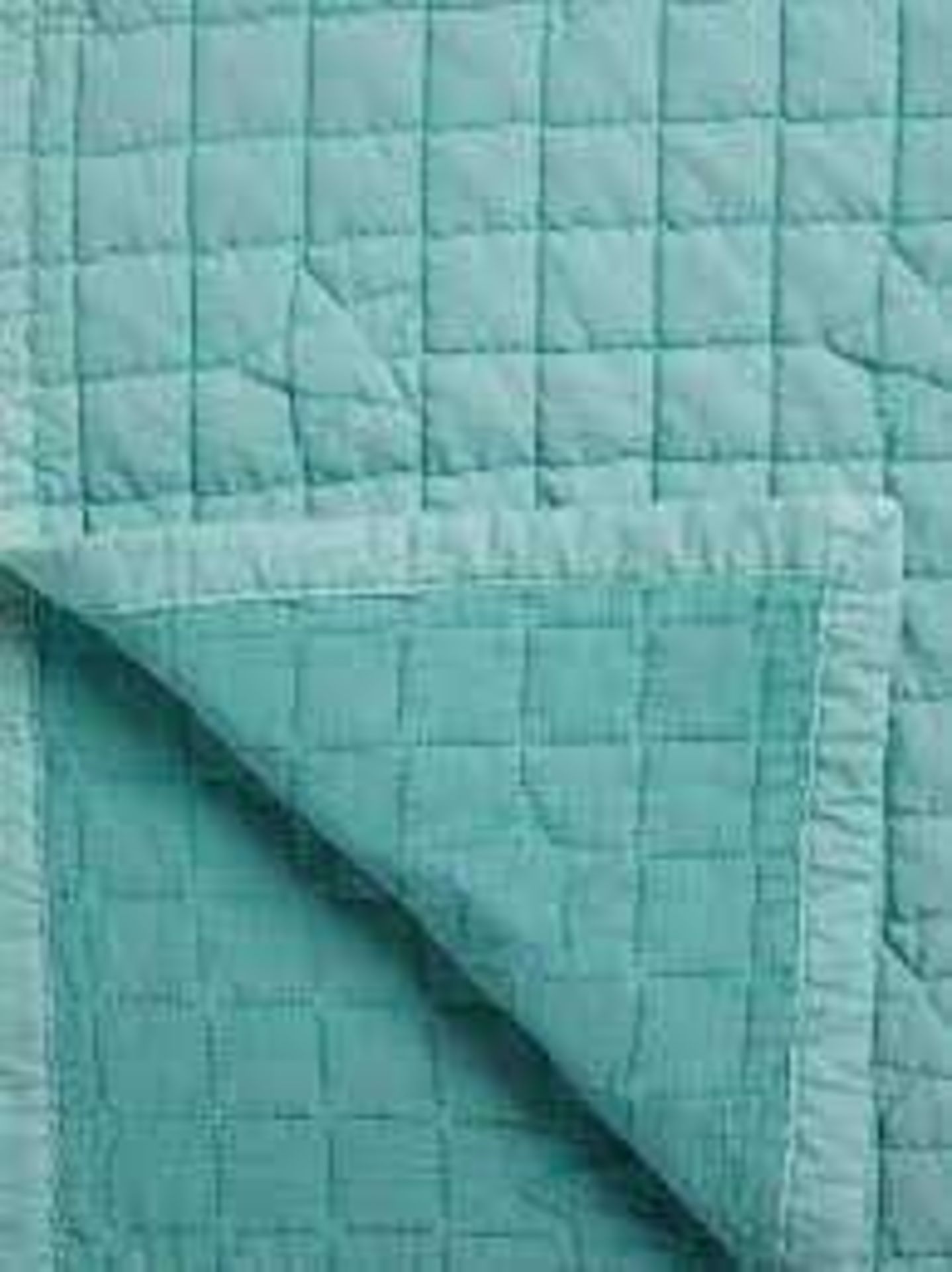 RRP £150 Lot To Contain 6 John Lewis 120X100Cm Star Quilts