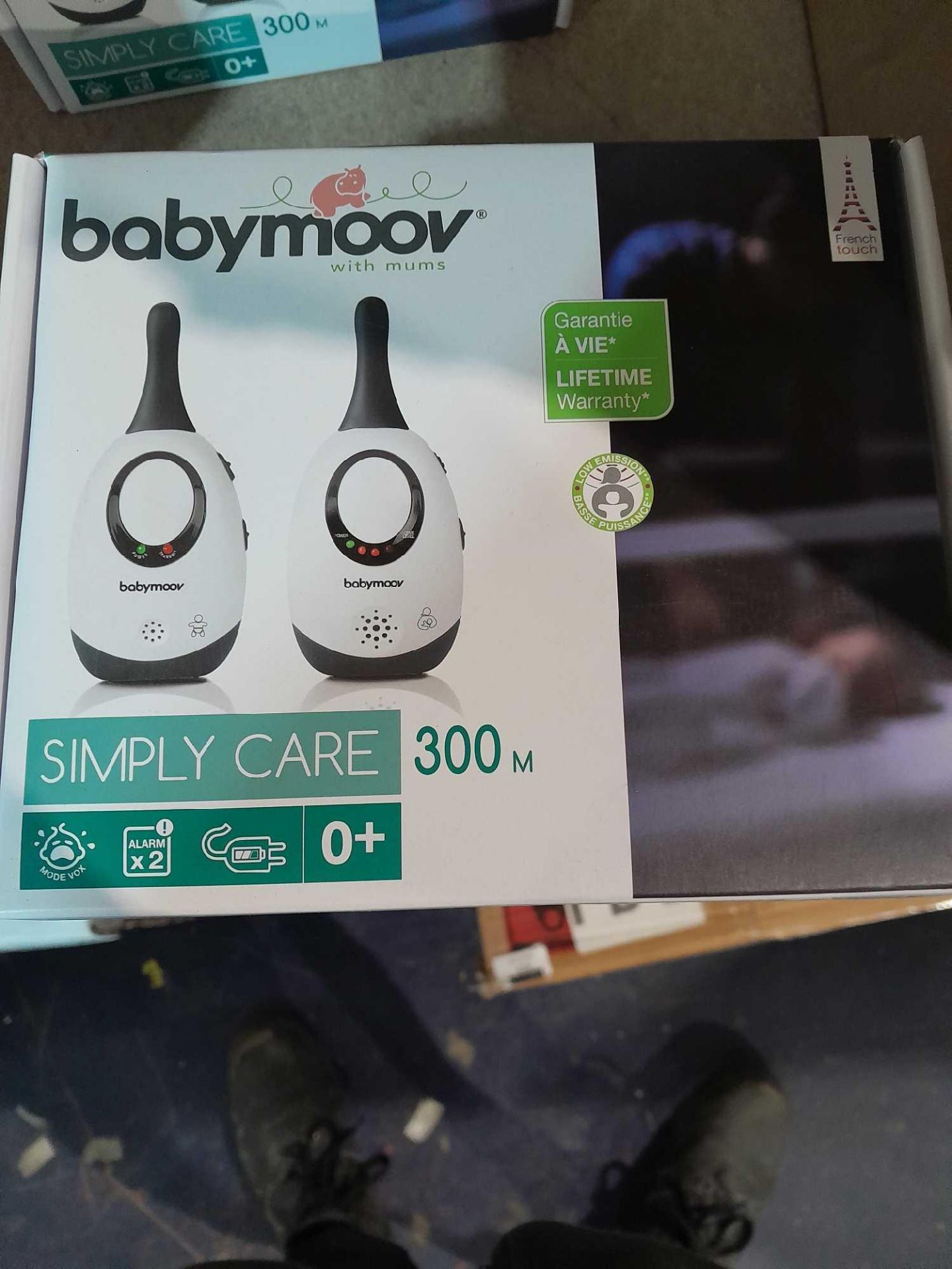 RRP £60 Boxed Brand New Babymoov Babyphone Simply Care Audio With Vox Function, Double Alarm And 2 A - Image 2 of 2