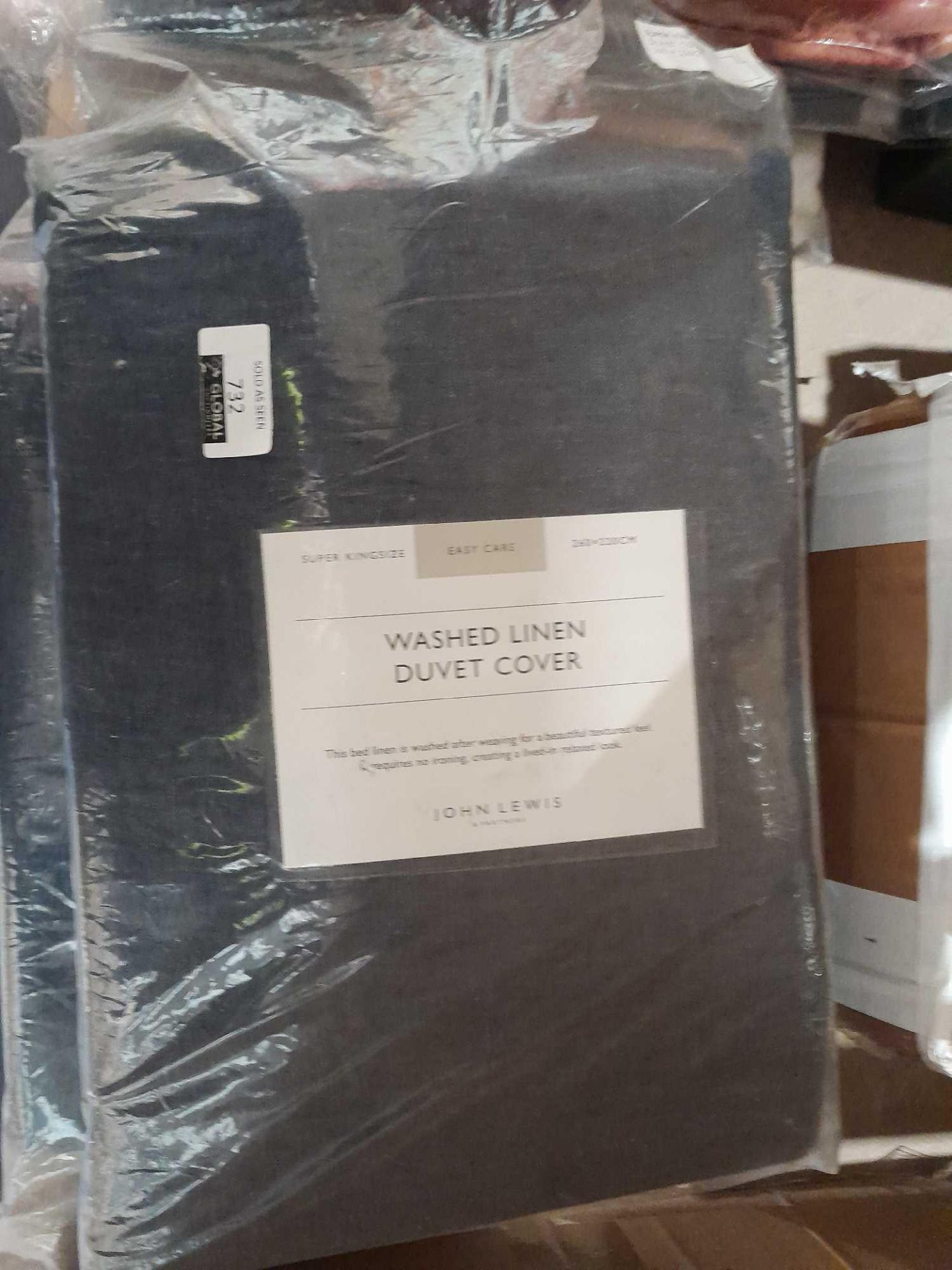 RRP £100 Lot To Contain 2 John Lewis Items To Include Washed Linen Duvet Cover Superkingsize And A W - Image 2 of 2