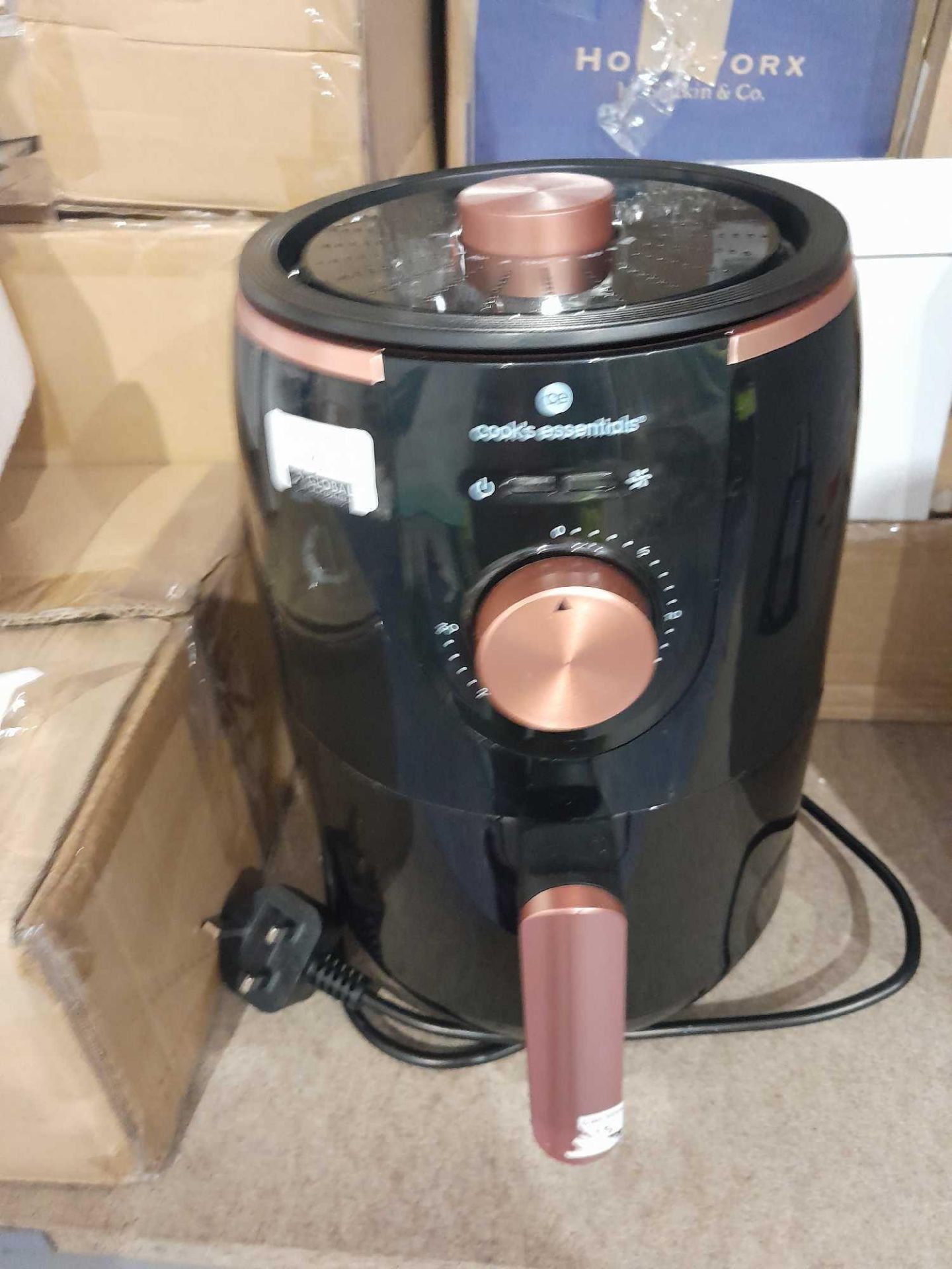 RRP £90 Cook's Essentials compact Air Fryer - Image 2 of 2