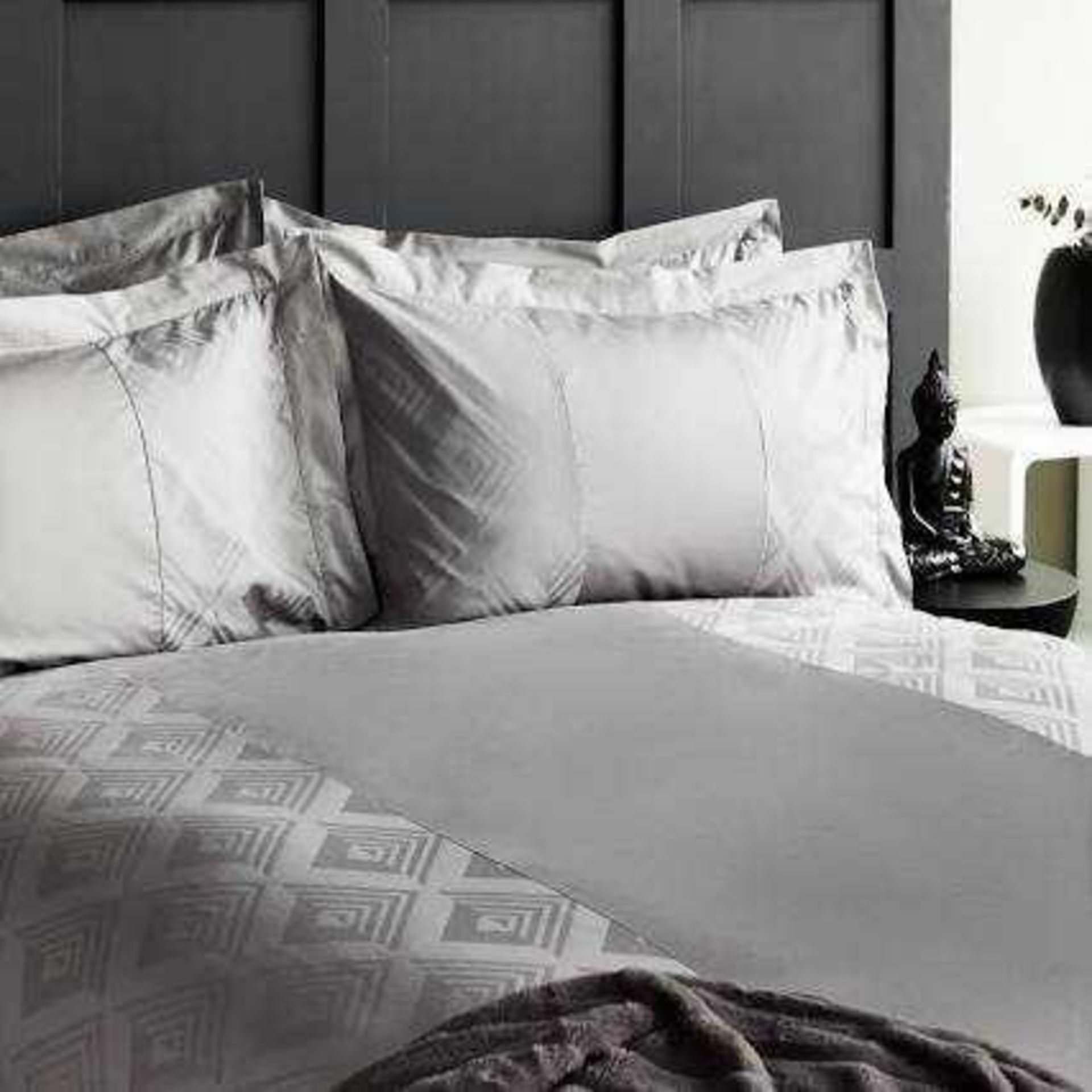 RRP £105 Boxed K By Kelly Hoppen Geo Jaquard 100% Cotton 6 Piece Duvet Set