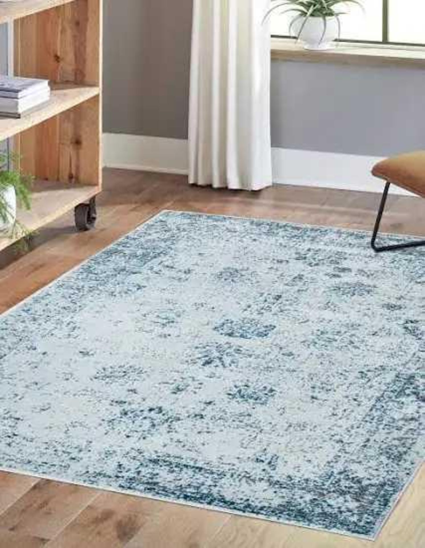 RRP £100 Bagged Brand New Unique Loom 160X245Cm Light Blue Floor Rug