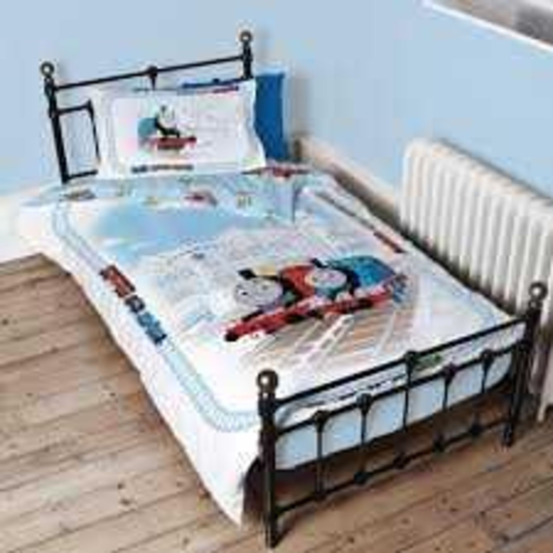 RRP £190 Lot To Contain 5 Bagged Brand New Assorted Bedding To Include Thomas And Friends Single Du