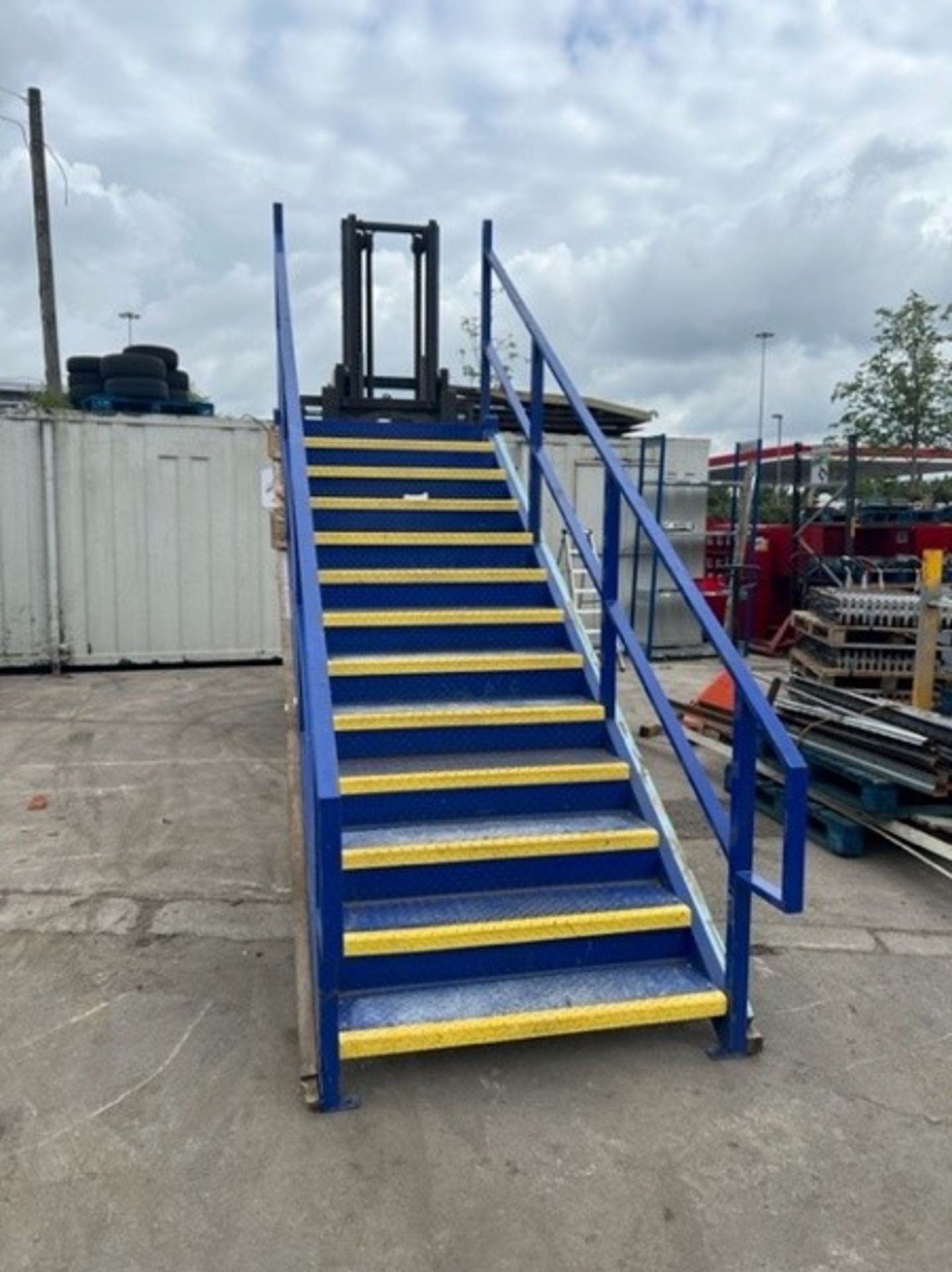 RRP £3600 Lot To Contain Blue Mezzanine Floor Steel Staircase 2.13M Finishing Height - Measuremnts