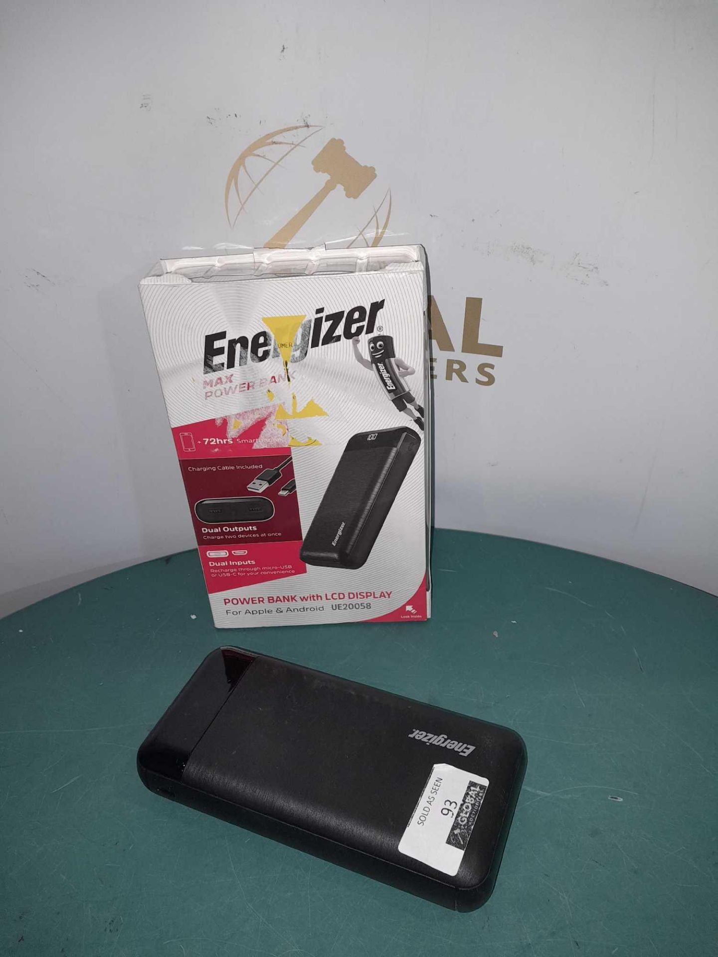 RRP £100 Energizer 5X Fast Charge Max Power Banks - Image 2 of 2