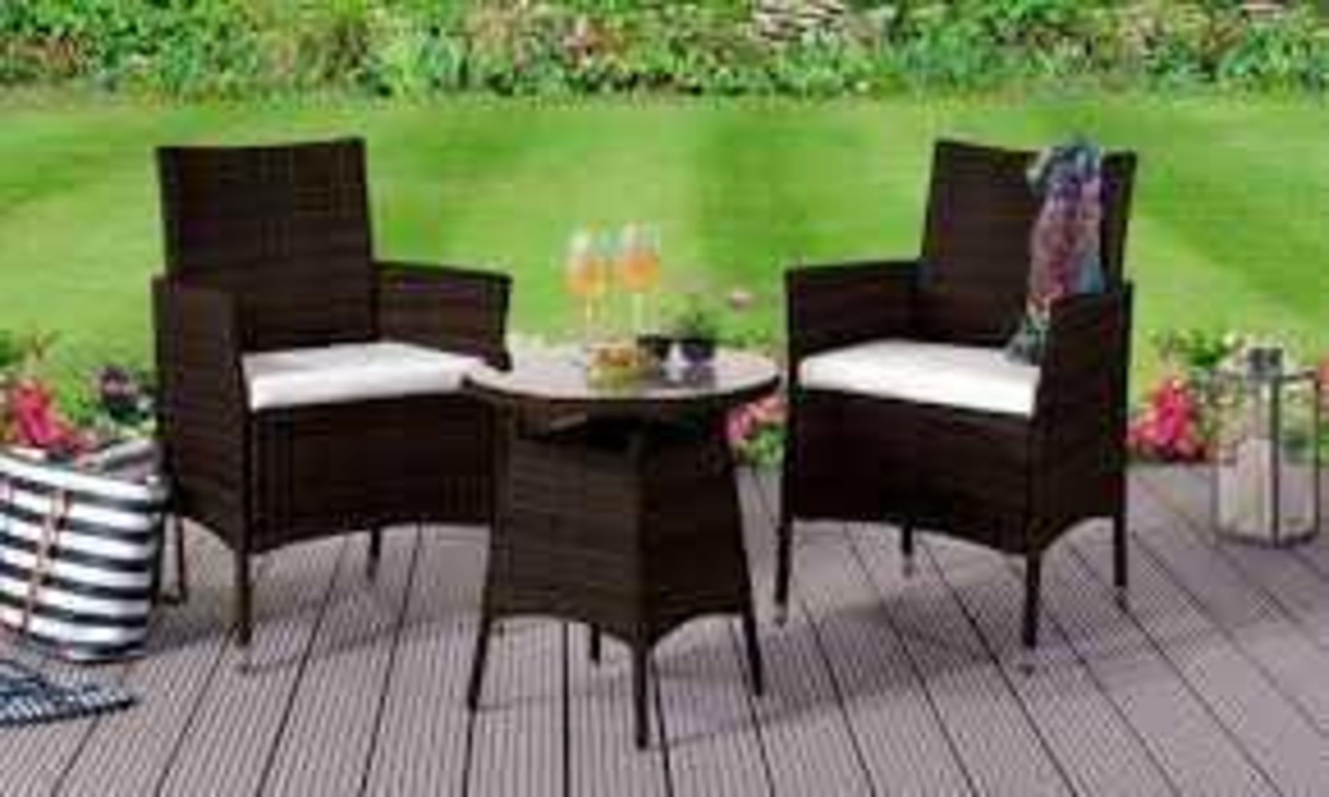 RRP £200 Gazit 2 Seater Bistro Set With Cushions