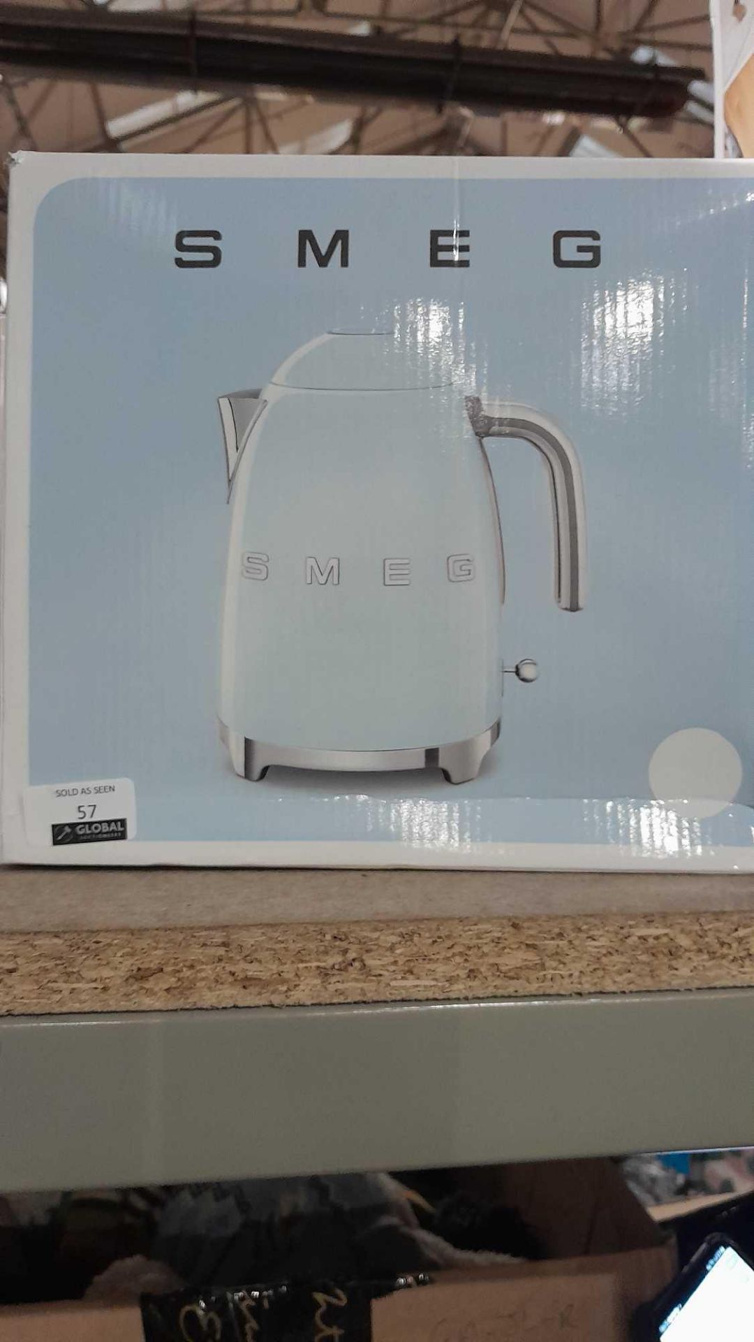 RRP £130 Boxed Smeg Klf03 White Kettle - Image 2 of 2