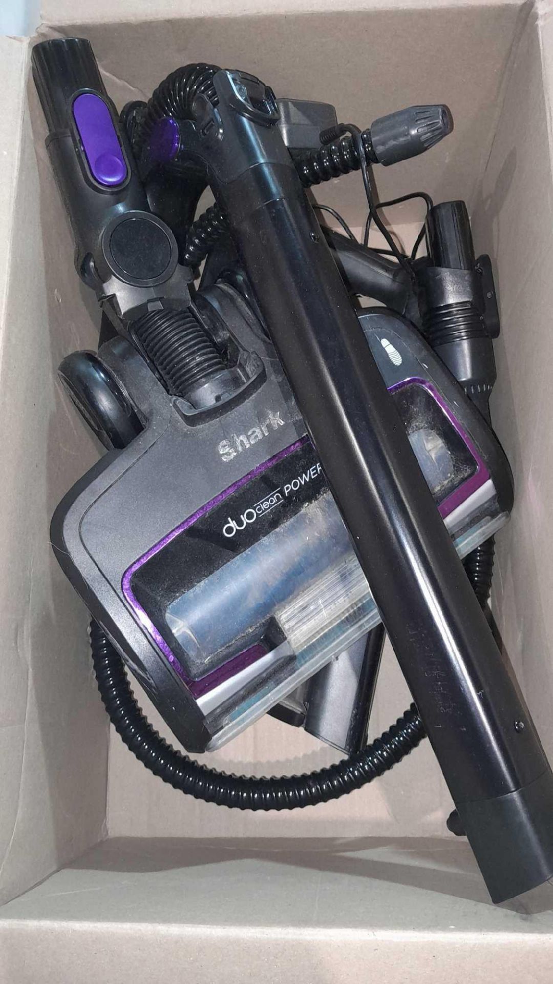 RRP £250 Boxed Shark Cordless Vacuum With Powerfins, Duoclean & Truepet Iz390Uktq - Image 2 of 2