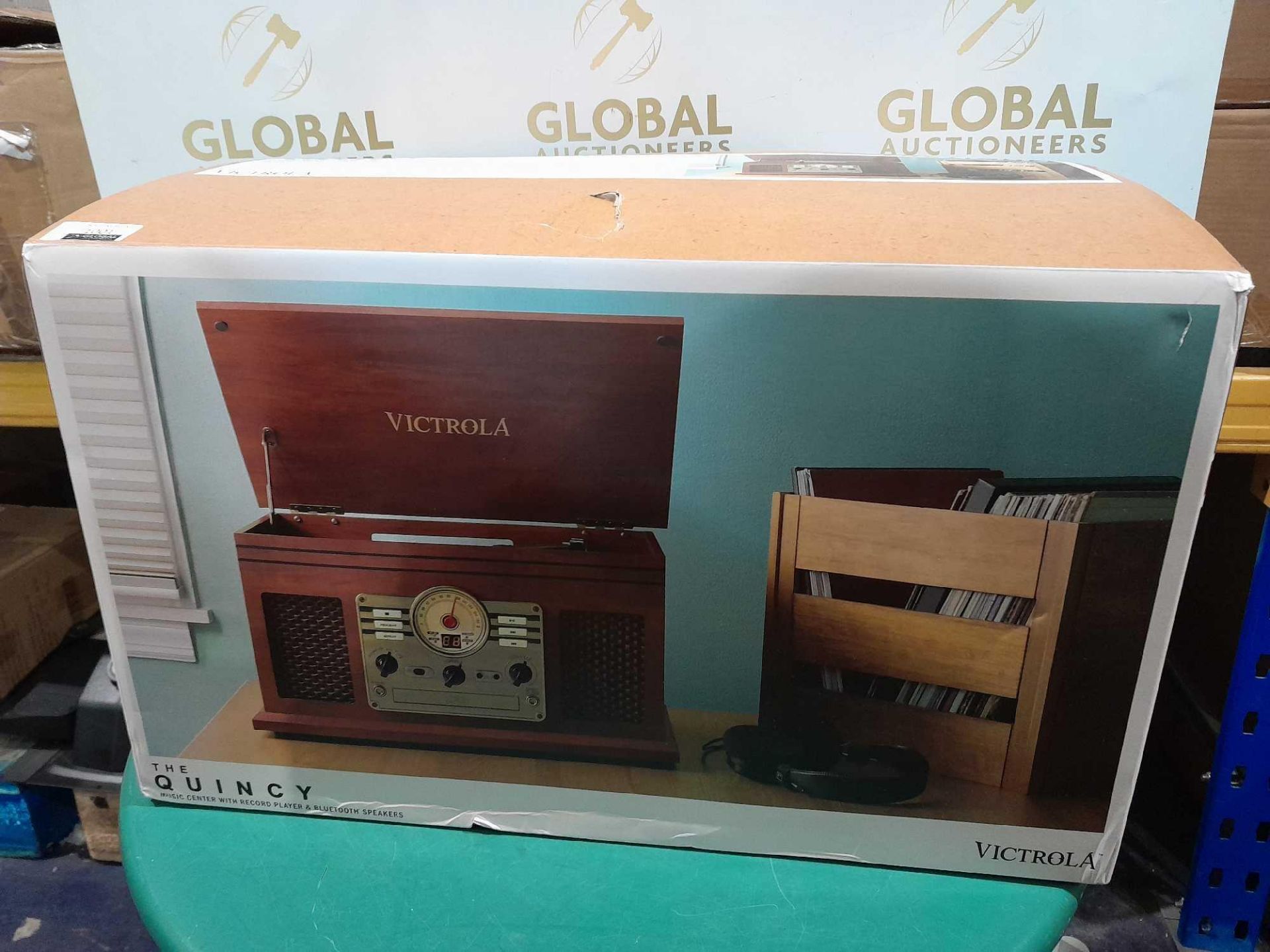 RRP £150 Boxed Victrola The Quincy Music Centre Record Player And Bluetooth Speaker - Image 3 of 3