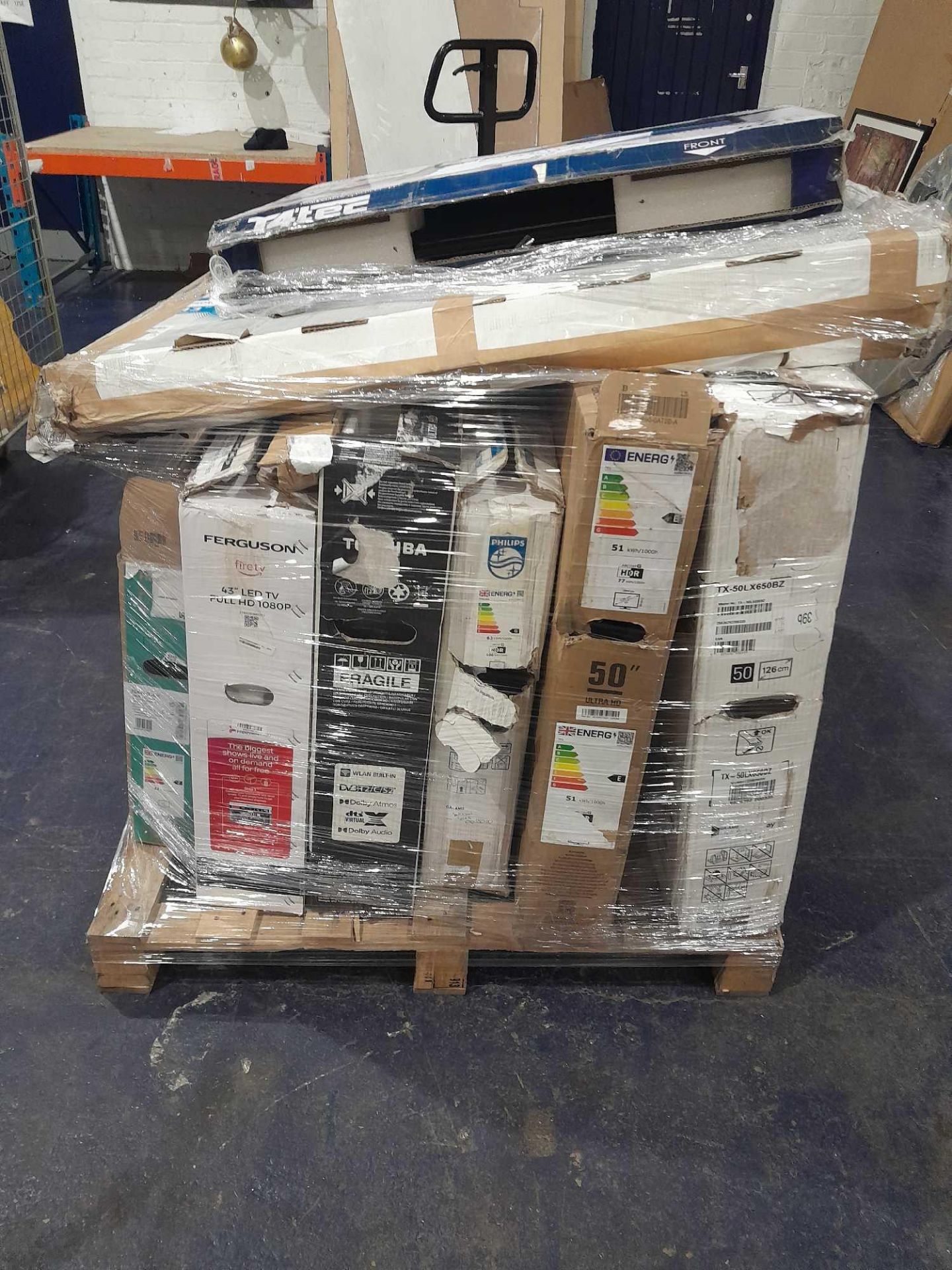 RRP £4500 (Count 8) Pallet To Contain Part Lots And Items In Need Of Attention Including Philips 43" - Image 2 of 3