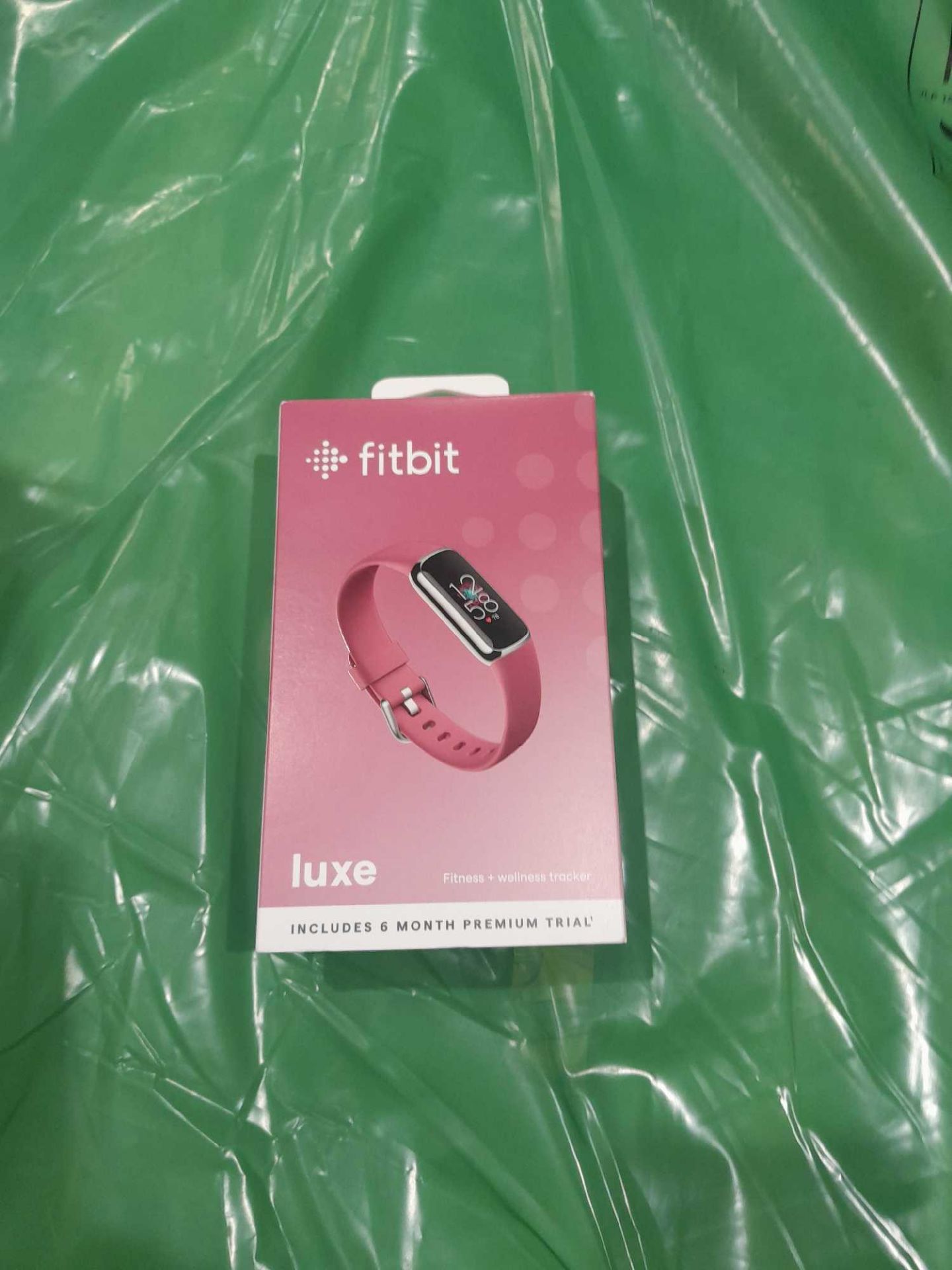 RRP £90 Boxedfitbit Luxe - Orchid Platinum - Image 2 of 3