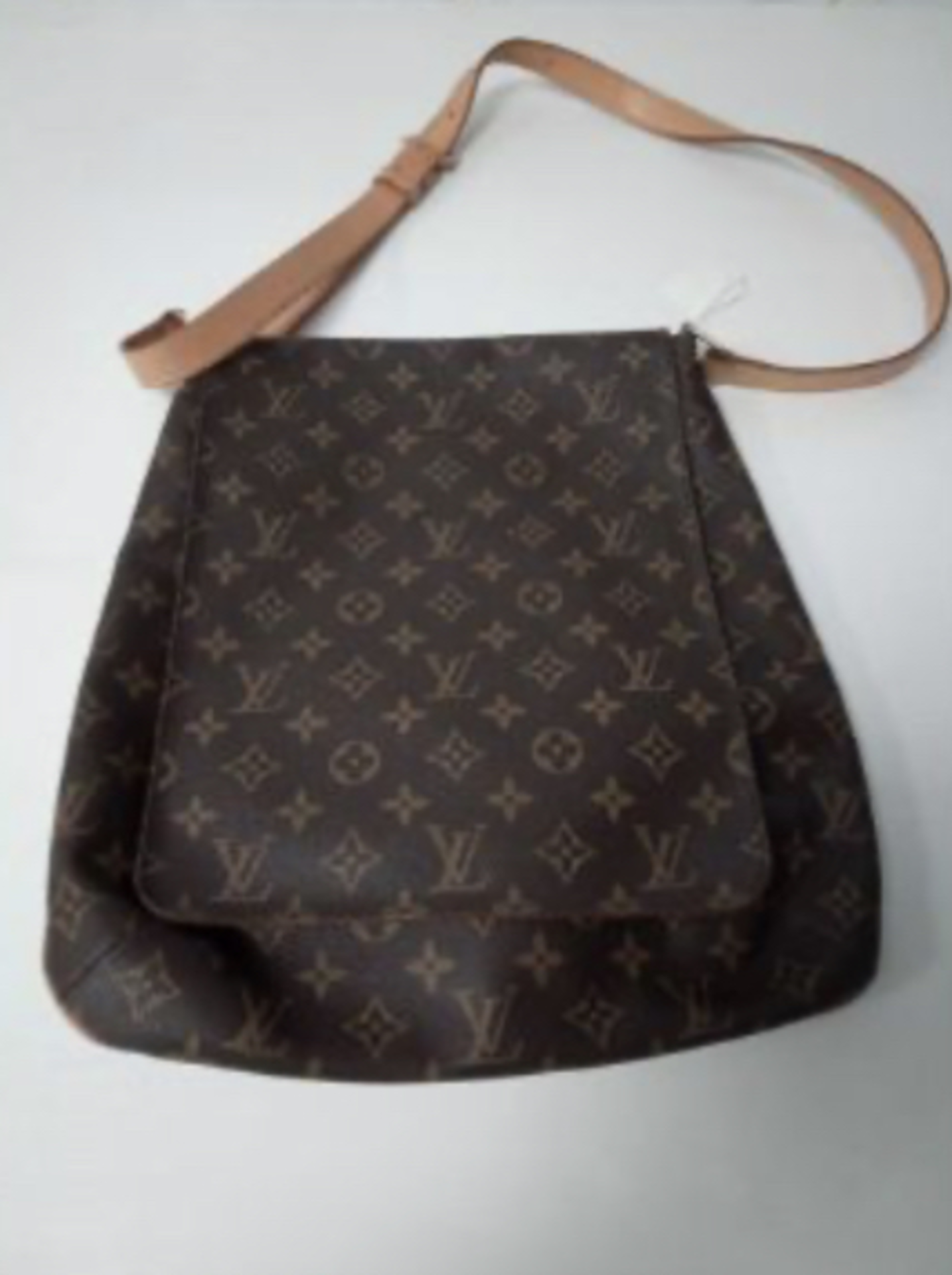 RRP £1750 Louis Vuitton Musette Brown Coated Canvas Monogram Canvas Grade A, (No VAT on the