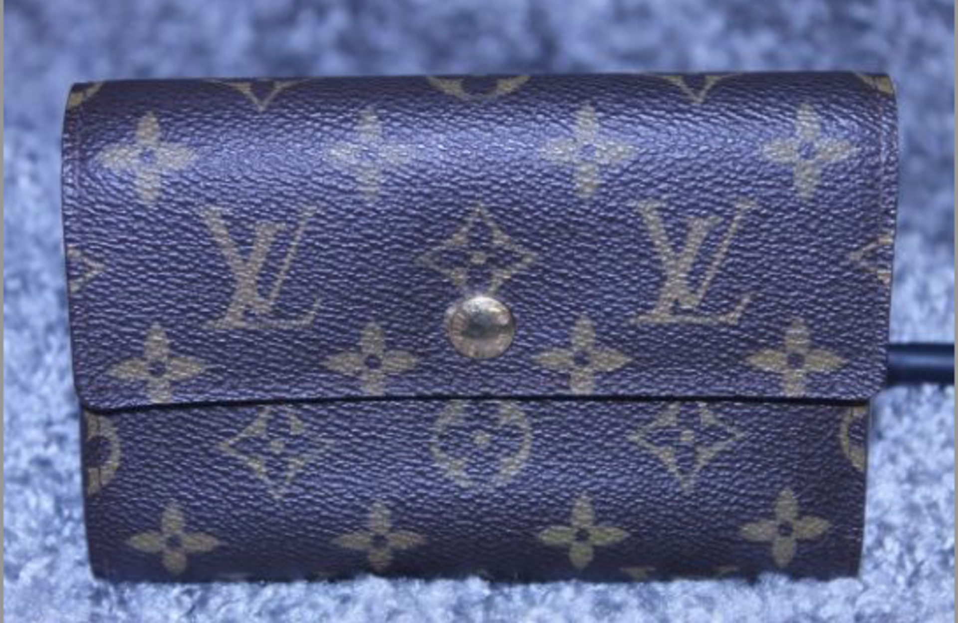 RRP £750 Louis Vuitton Brown Coated/Monogram Canvas 15X9.5X3Cm Golden Brass Hardware Trifold Wallet.