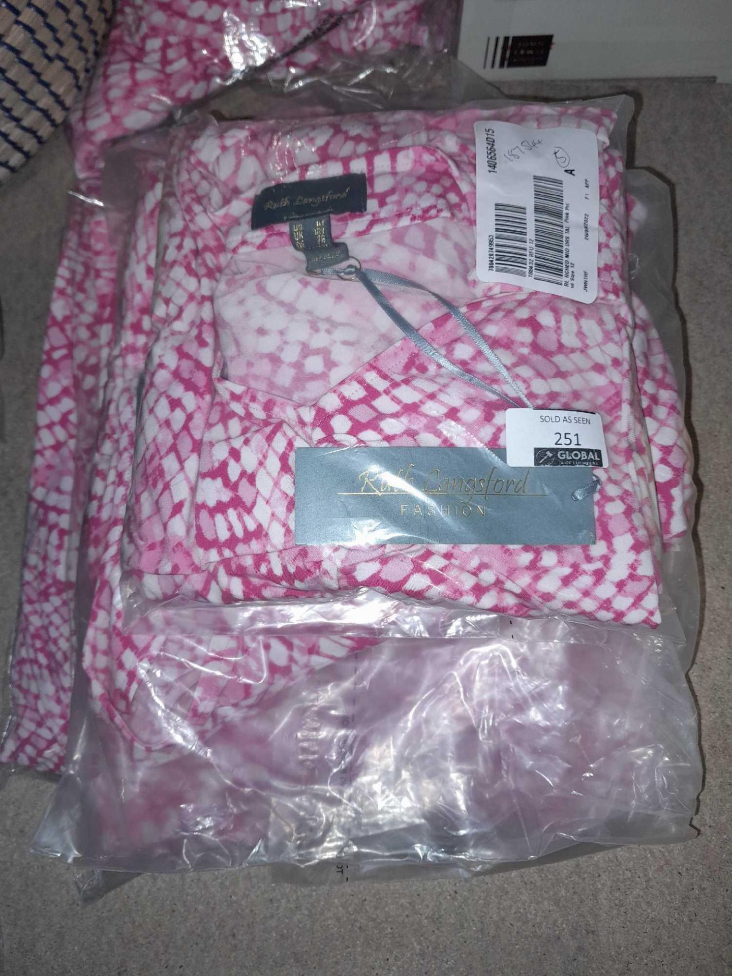 RRP £200 Ruth Langsford 5X Dress. Pink. Bagged/Checked. (Like New) (T)(Condition Reports Available - Image 2 of 2