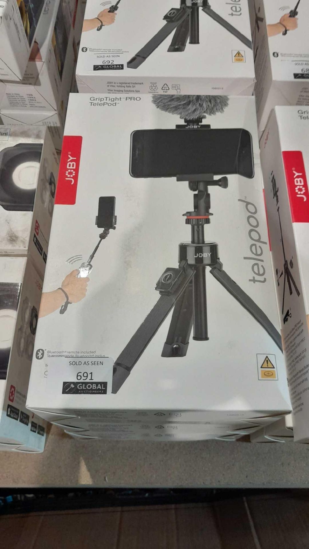 RRP £300 Lot To Contain 3 Boxed Joby Telepod Grip Tight Pro Tripod Sticks - Image 2 of 2