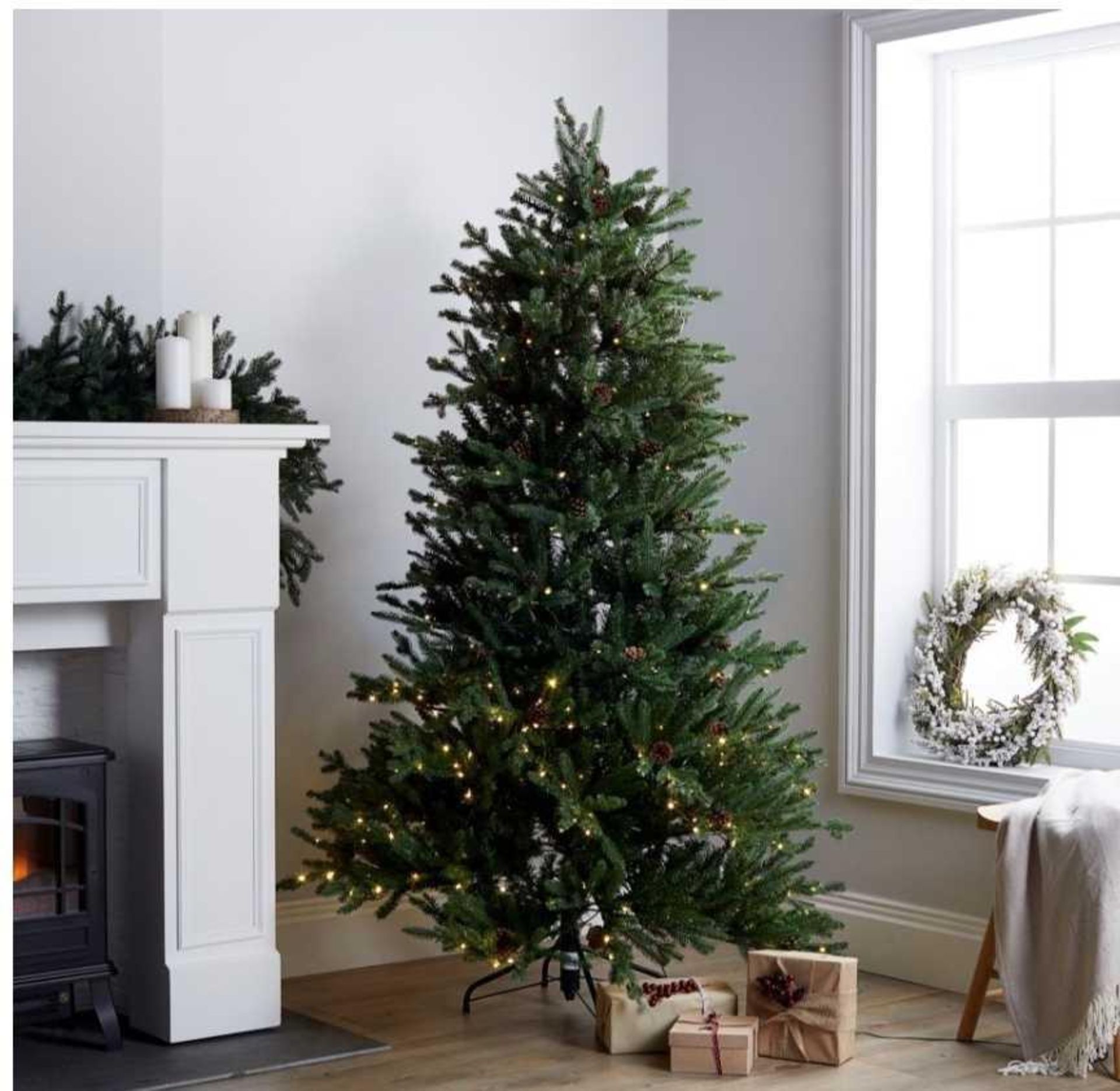 RRP £360 Boxed Santa's Best 116 Function Pre-Lit Gumdrop Auburn Christmas Tree Snow, Natural - Image 2 of 3