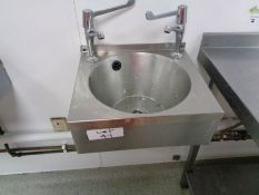 Stainless Steel hand wash station as lotted