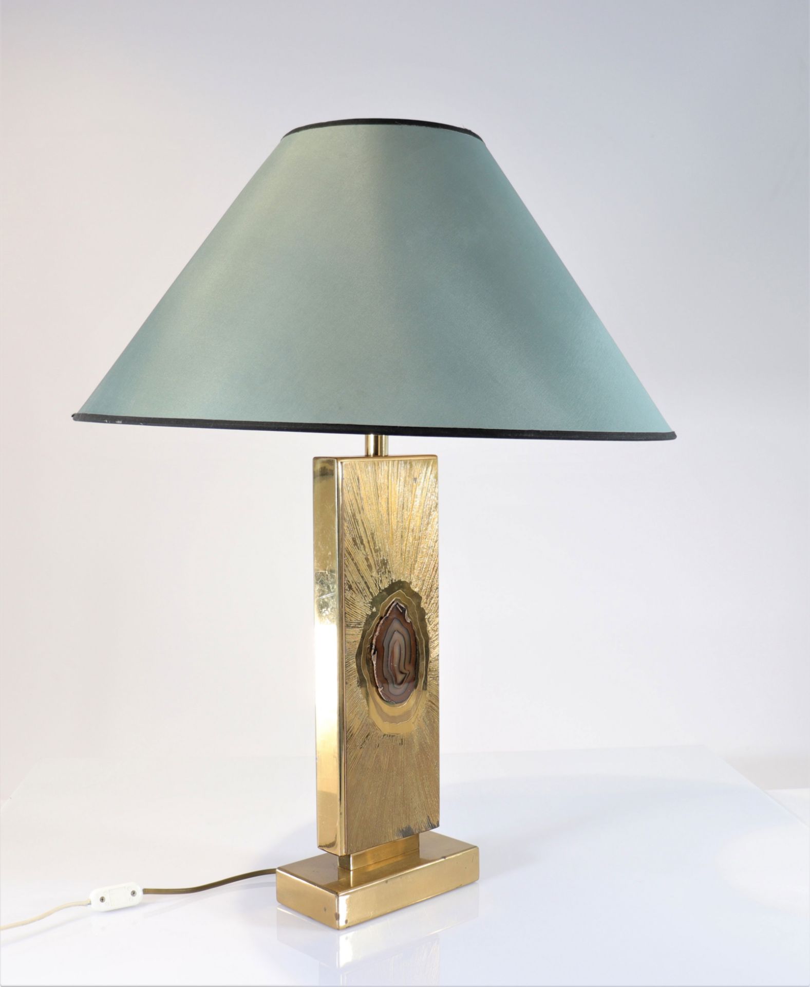 GEORGES MATHIAS (XXth) Important brass and agate plate lamp - Bild 2 aus 3