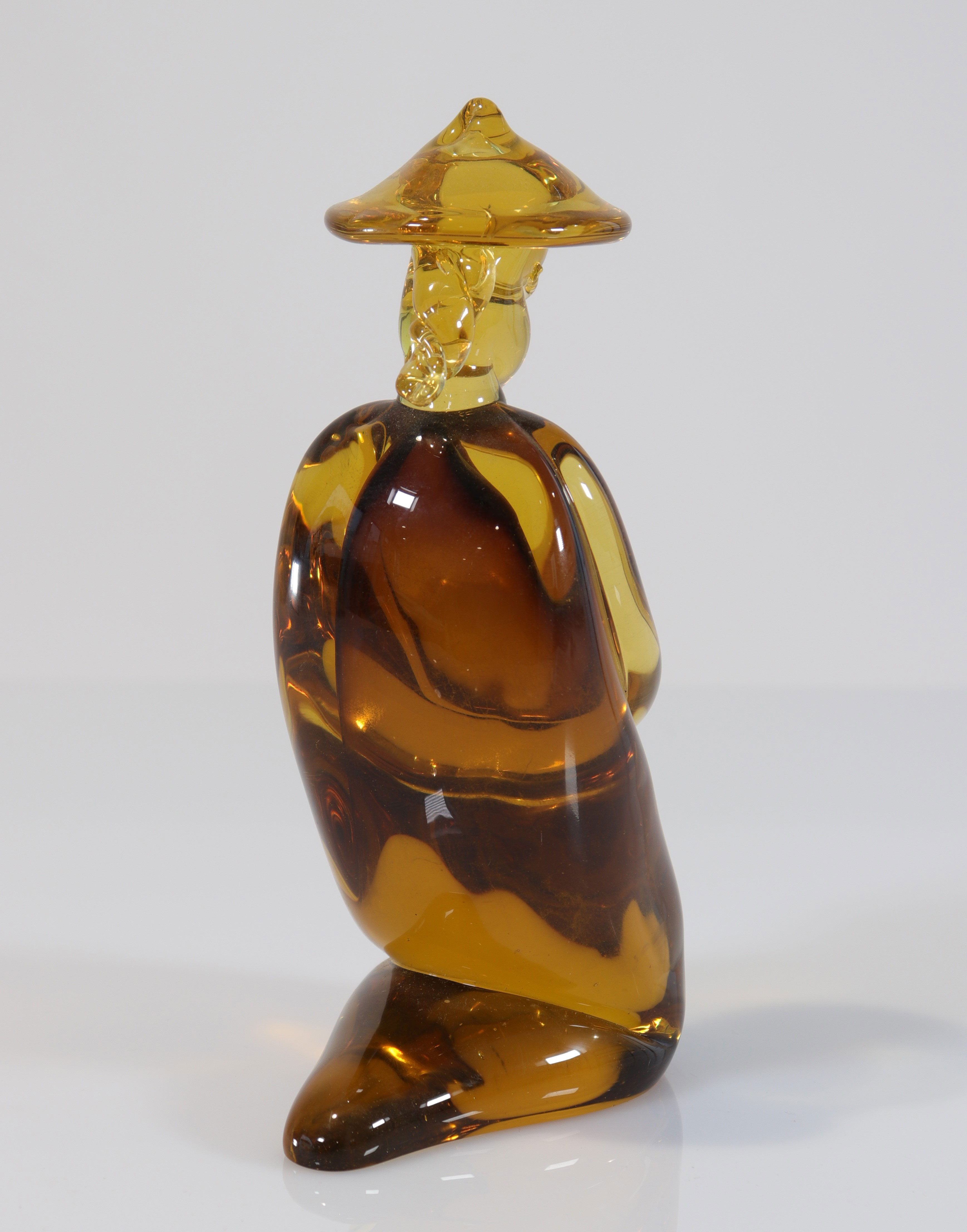 Italy - Merano, yellow glass sculpture, depicting a Chinese - 1960 - Image 3 of 4