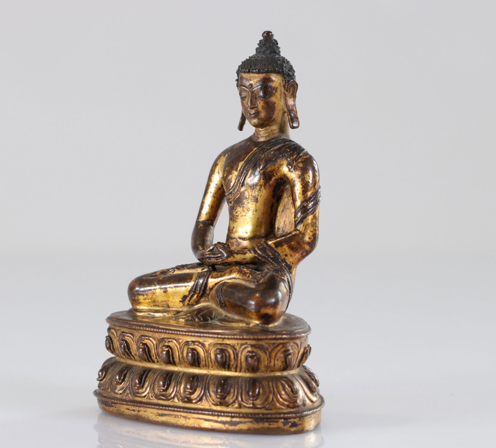 China Buddha in gilded bronze 16/17th - Bild 4 aus 6