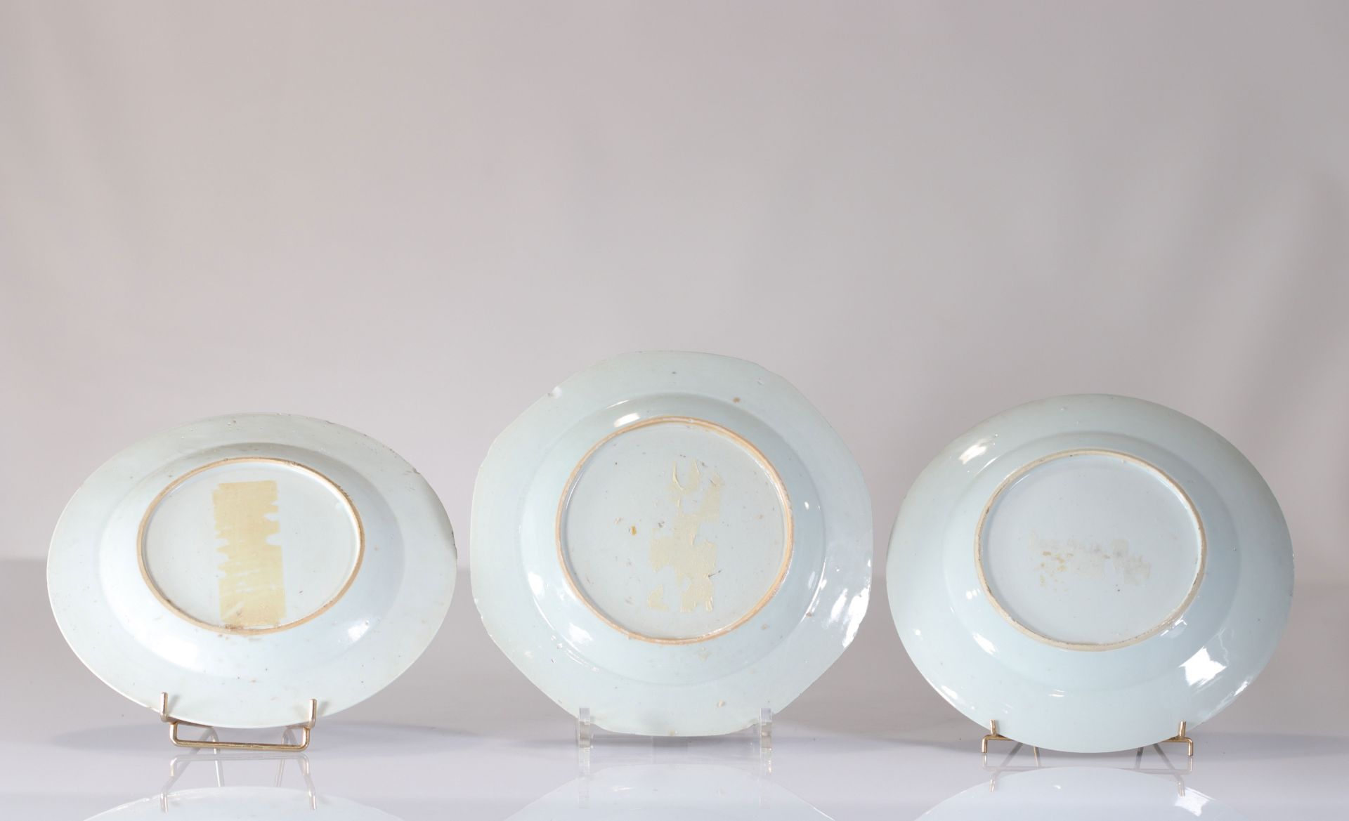 China plates (3) blanc bleu Chinese porcelain 18th - Bild 2 aus 2