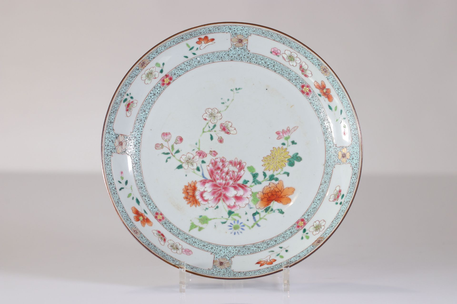 18th century famille rose porcelain plate