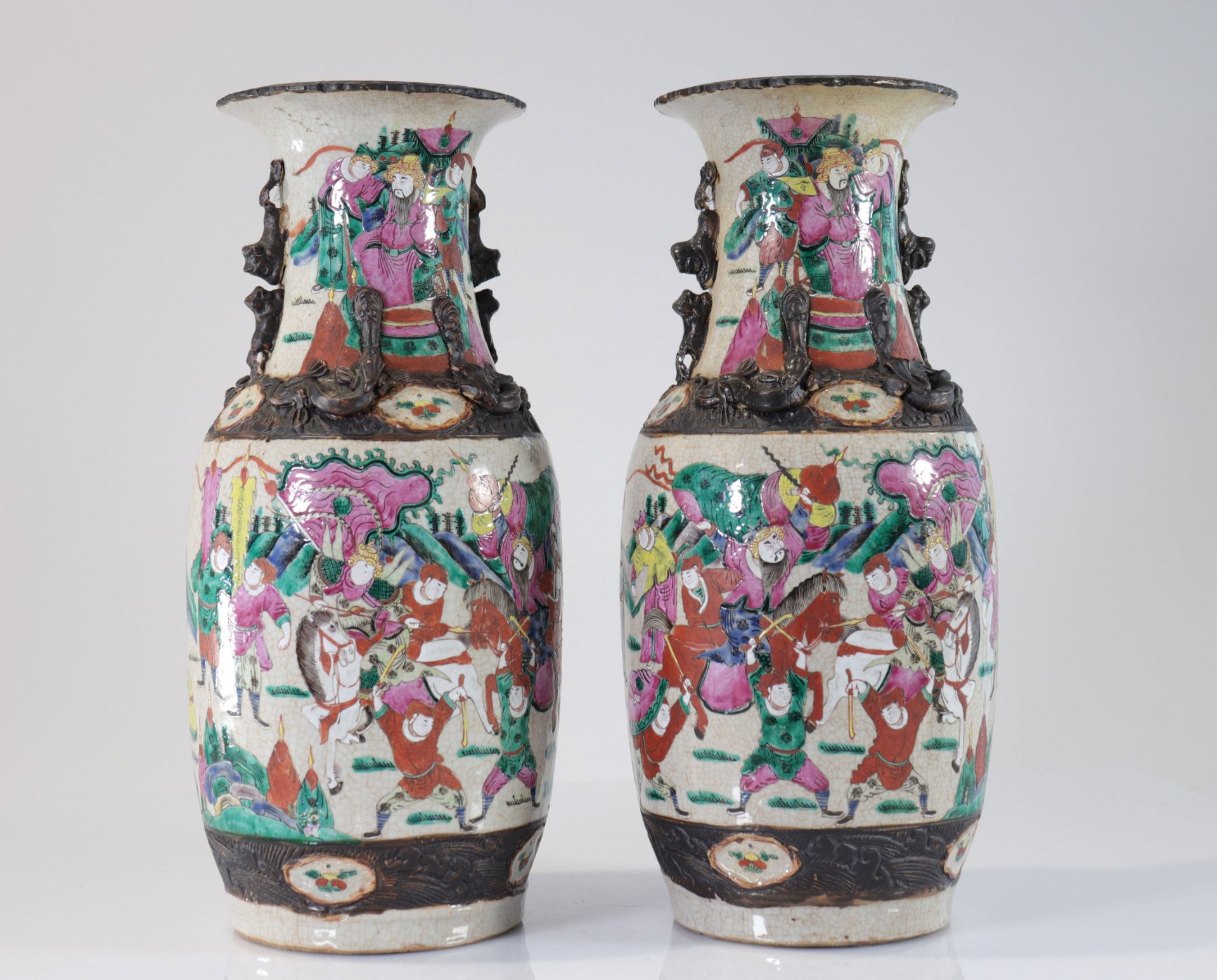 Asia - pair of Nanjing vases - 19th