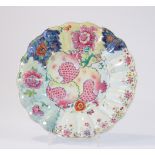 China Rare plate decorated with tobacco flowers and pomegranates 18th