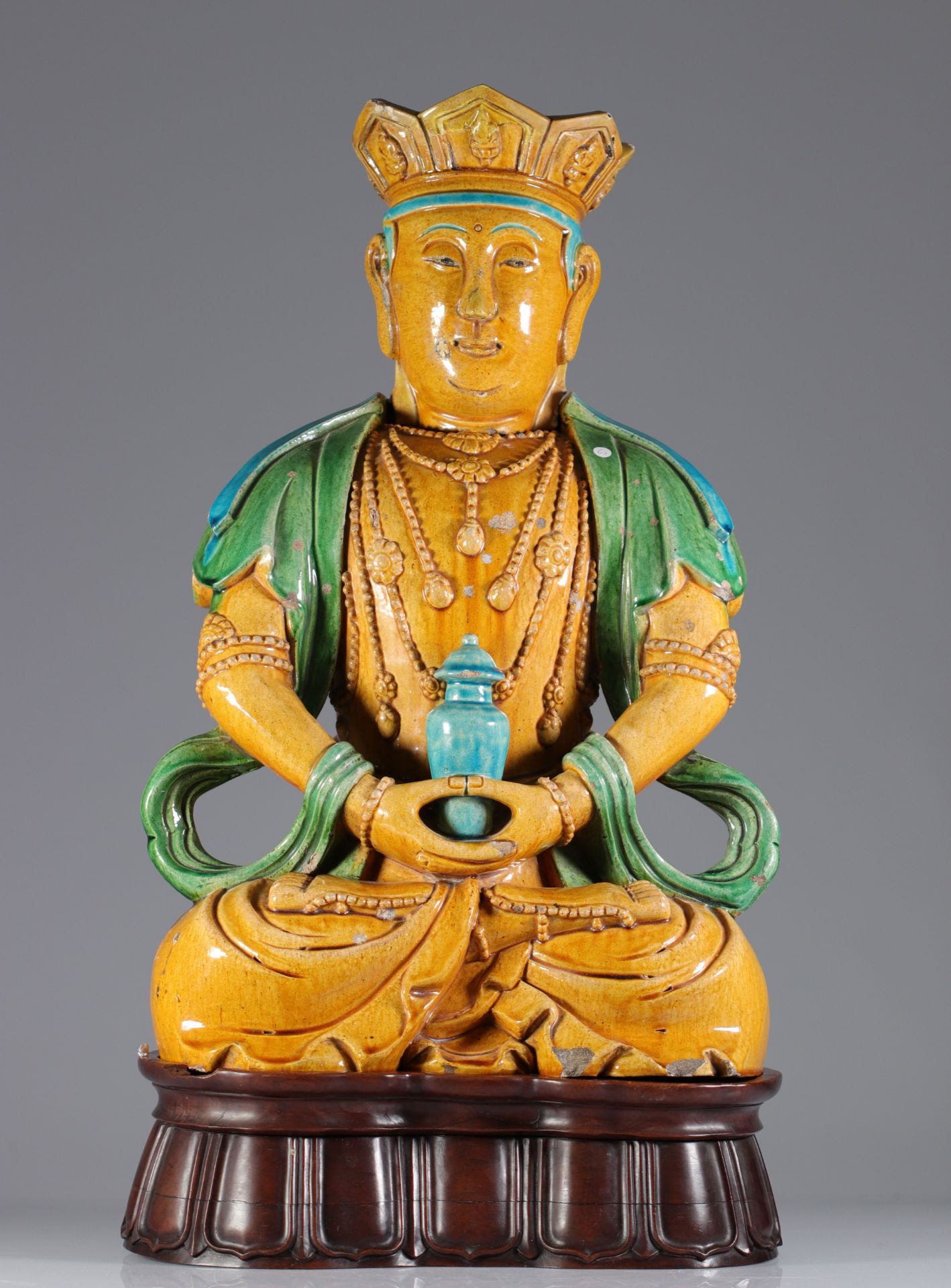 China imposing 18th Qianlong glazed sandstone Buddha