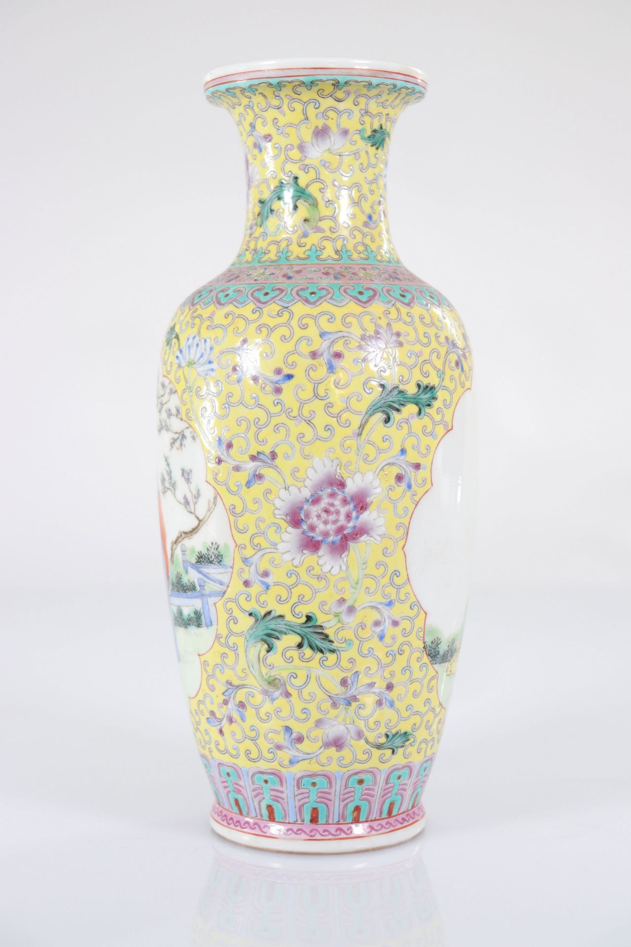 China - porcelain vase - republic period - 20th - Image 3 of 5