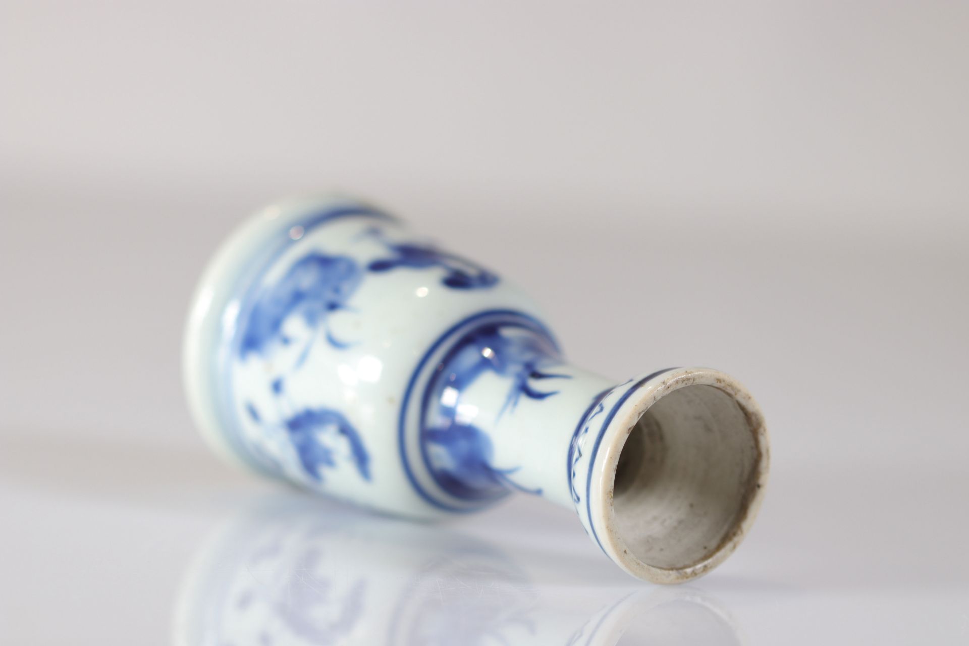 China white blue Kangxi period porcelain vase - Bild 4 aus 5