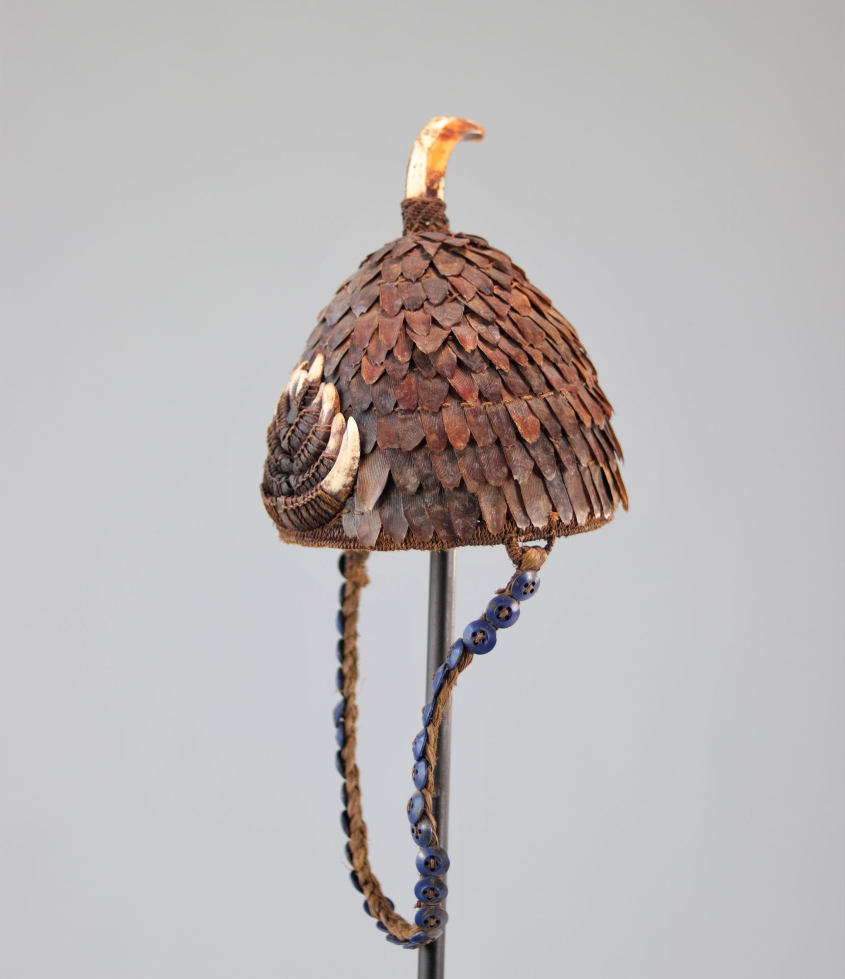 Lega headdress covered with scales - Image 2 of 4