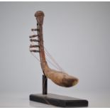 Zande harp surmounted by an ex-collar head: Laeremans Brussels