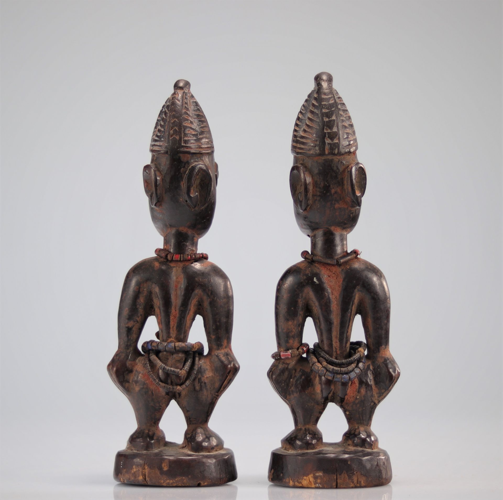 YOROUBA Couple of statuettes representing â€œIbedjiâ€ twins. - Bild 4 aus 4