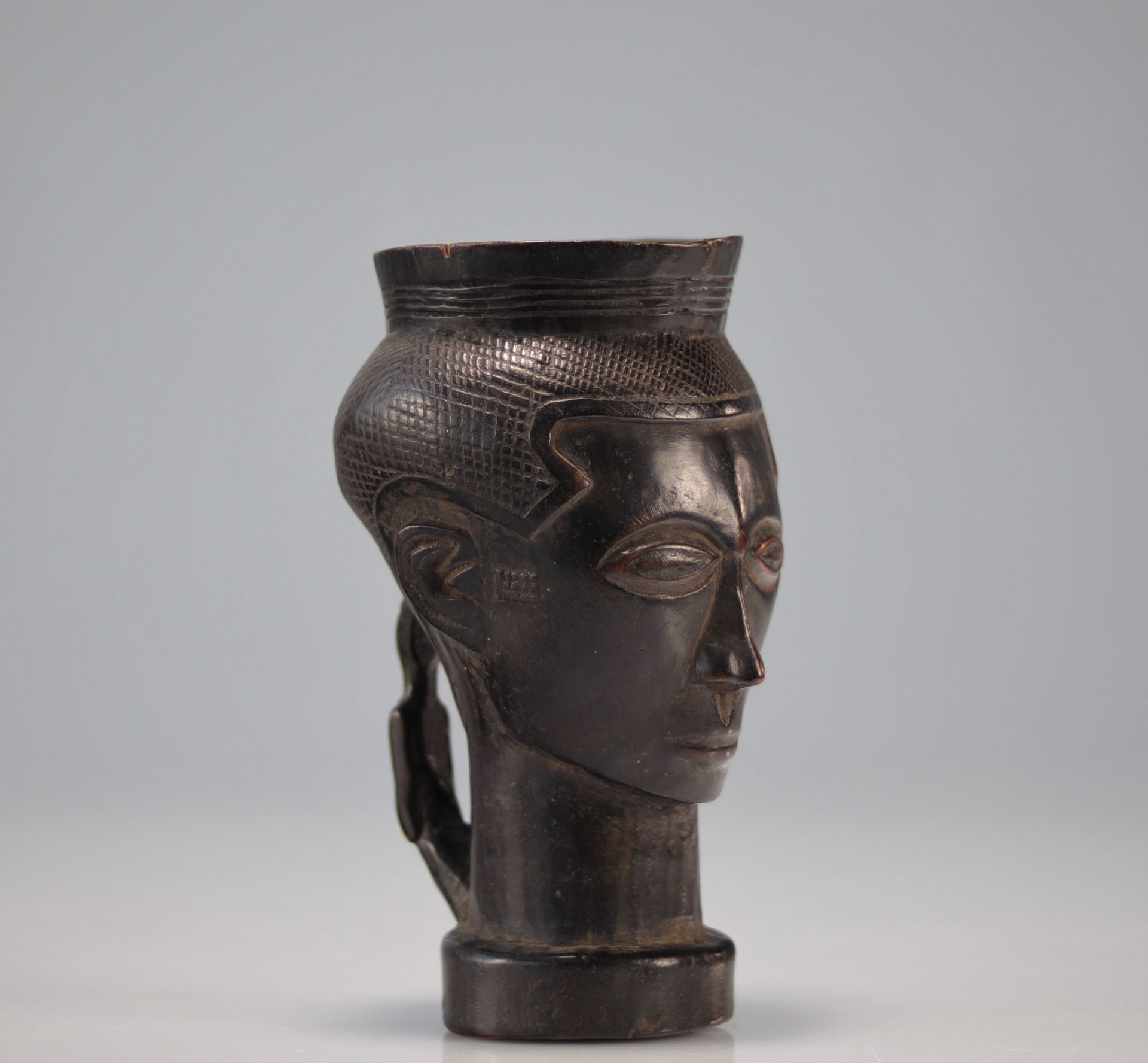 Kuba cup carved with a head - Image 3 of 5