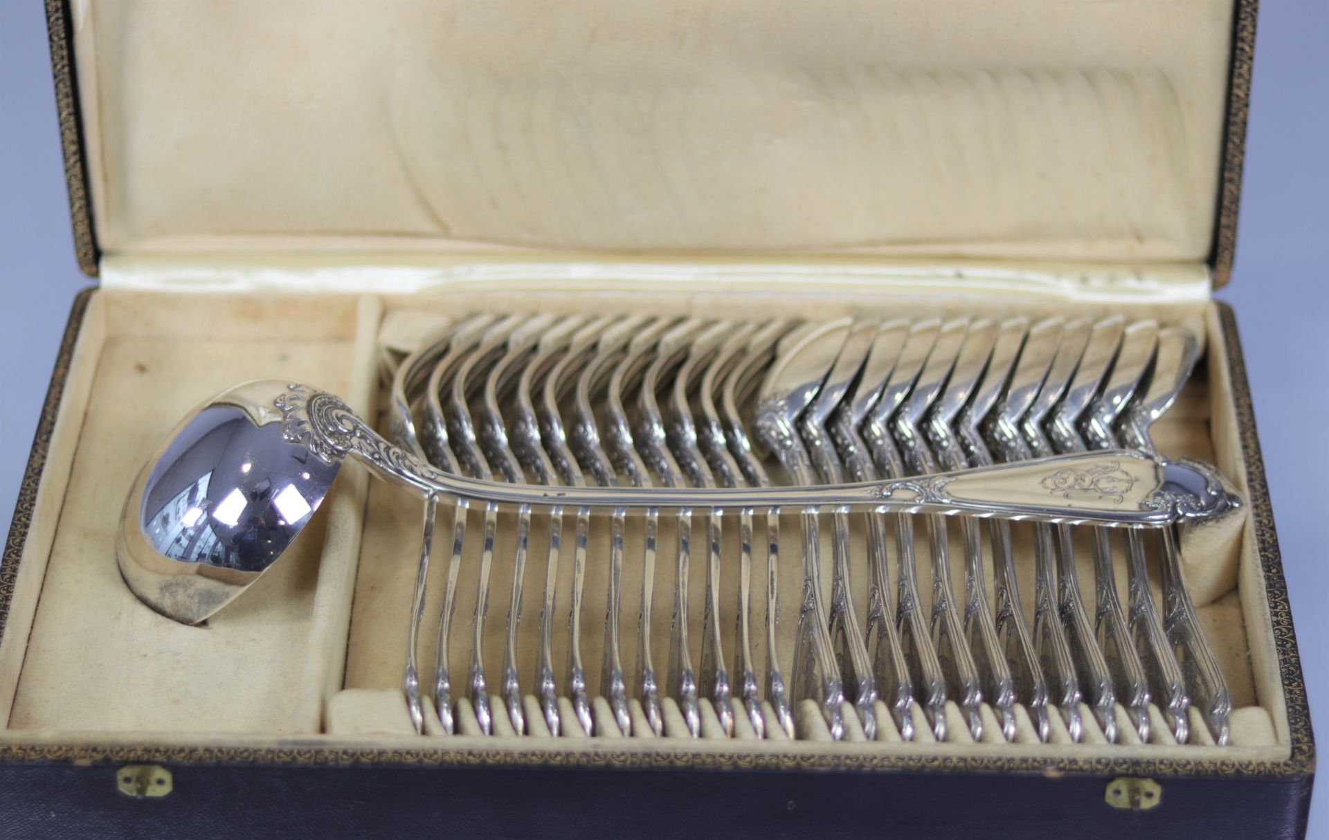 Belgium - Wolfers Sterling silver cutlery set - 12 forks, 12 spoons, 1 ladle - late 19th - Bild 2 aus 8