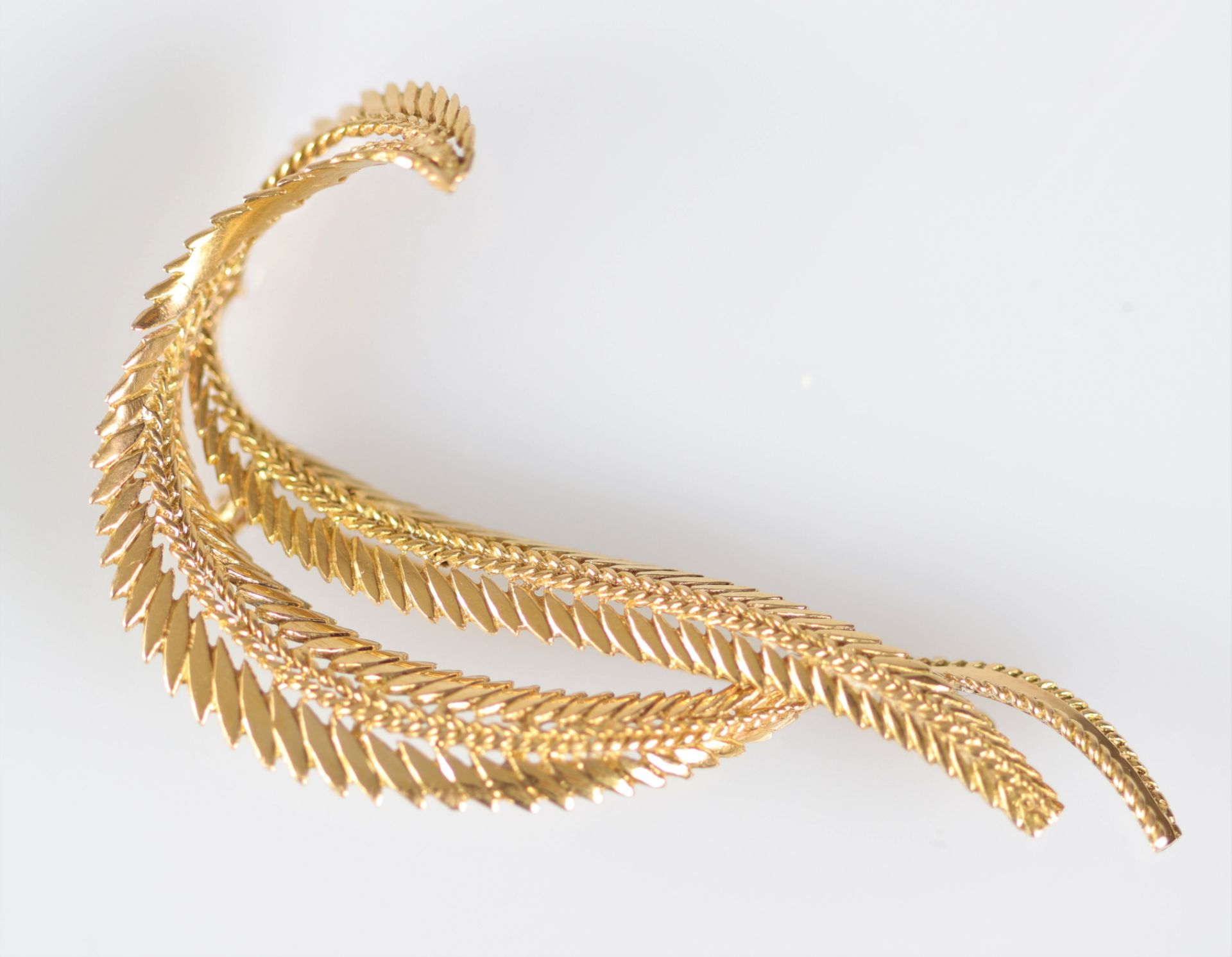 Yellow gold (18k) brooch in the shape of ferns (8.2gr) - Bild 2 aus 3