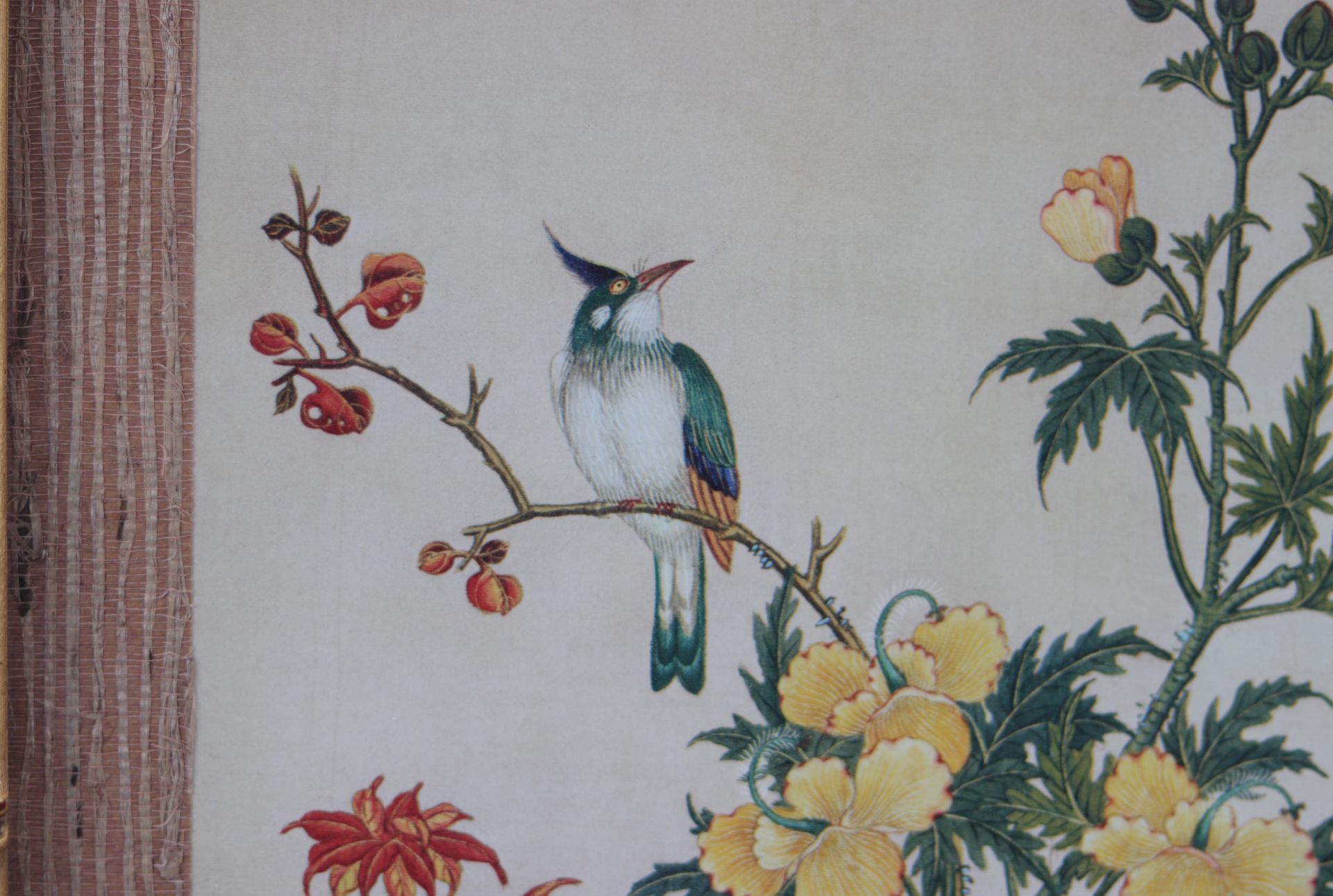 Chinese painting on silk flowers and birds -18th - Image 2 of 4