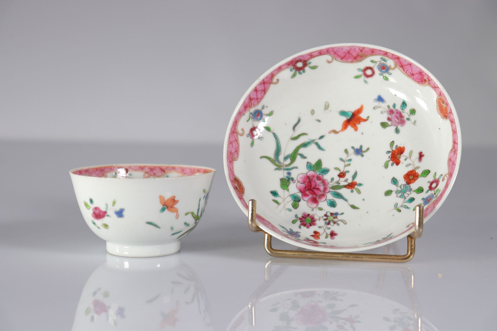 Pair of bowls and under bowls Compagnie des Indes 18th - Image 6 of 8