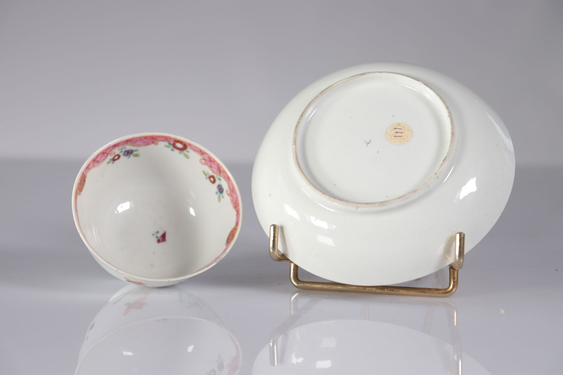 Pair of bowls and under bowls Compagnie des Indes 18th - Image 7 of 8