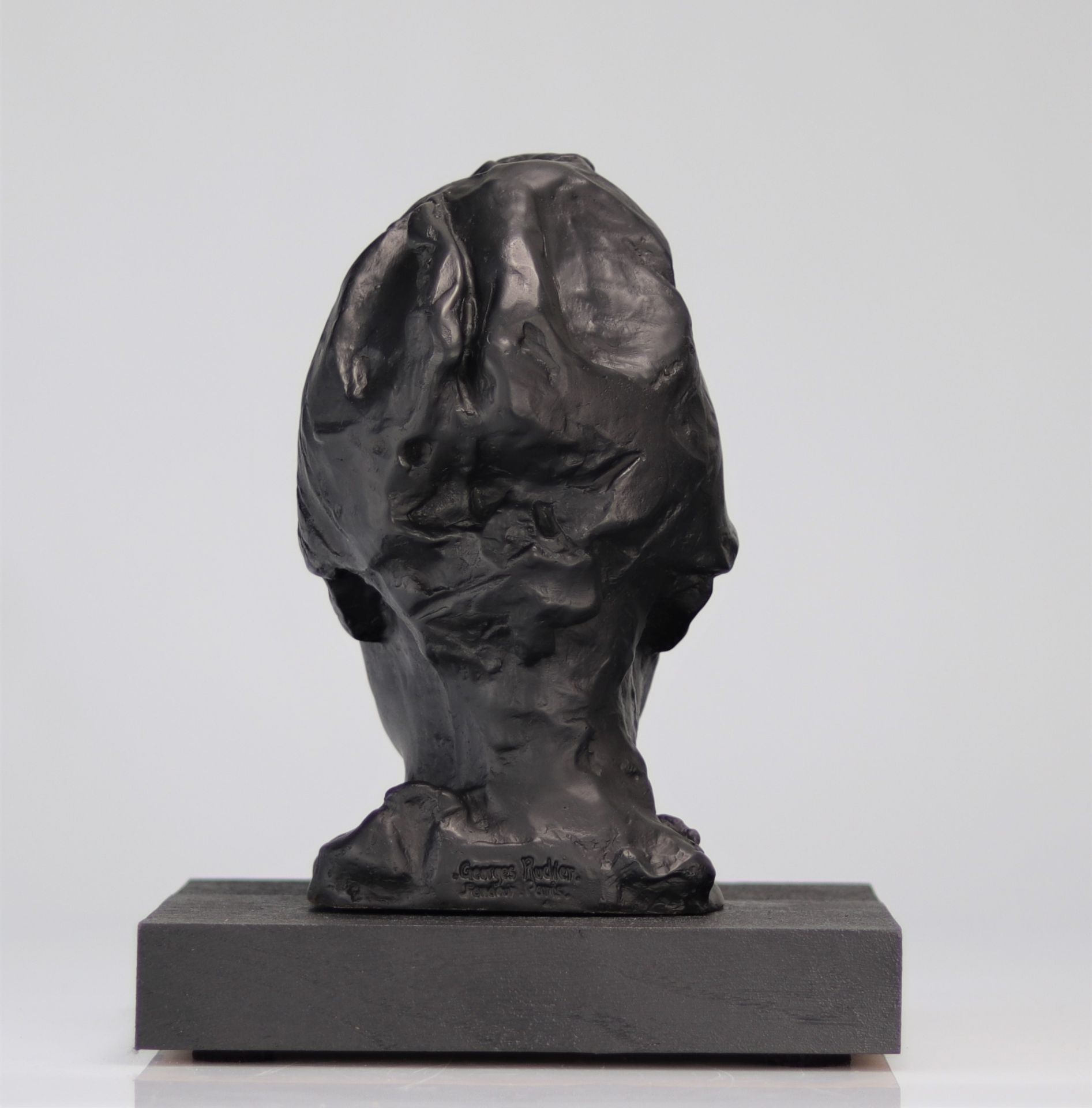 Auguste Rodin. Around 1967. â€œHead of Camille Claudel with a Bonnetâ€. Bronze with brown and green - Bild 6 aus 8