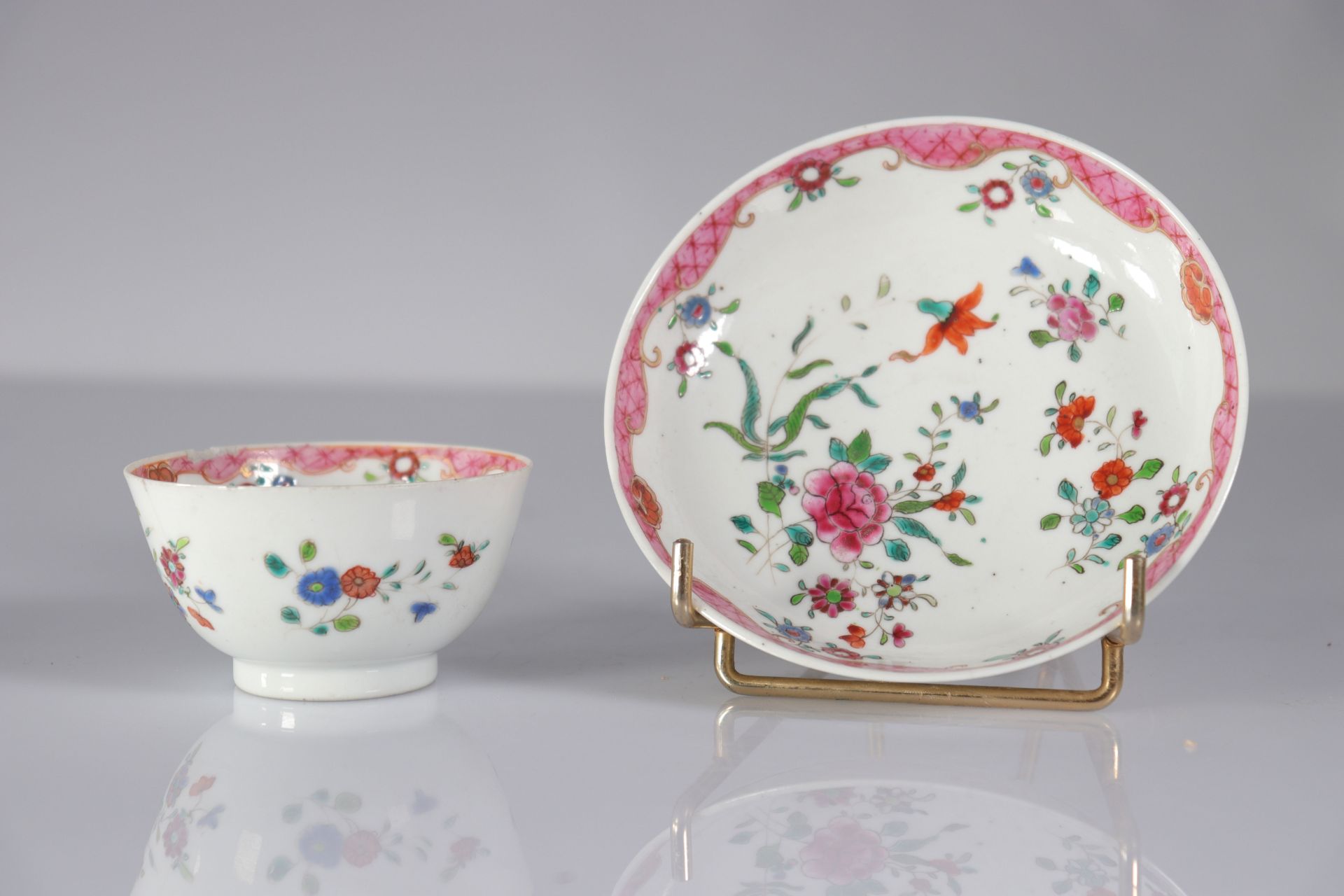 Pair of bowls and under bowls Compagnie des Indes 18th - Image 5 of 8
