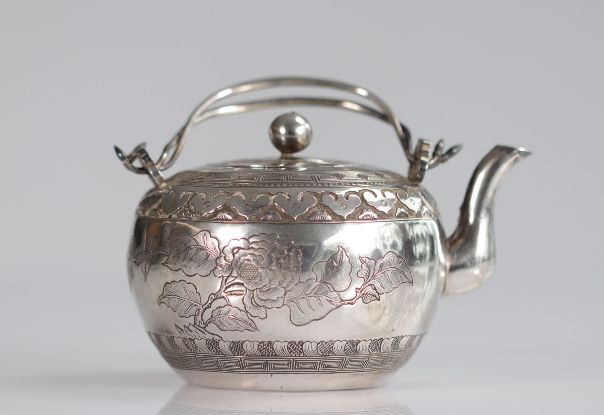 China silver teapot and cup - Image 2 of 11