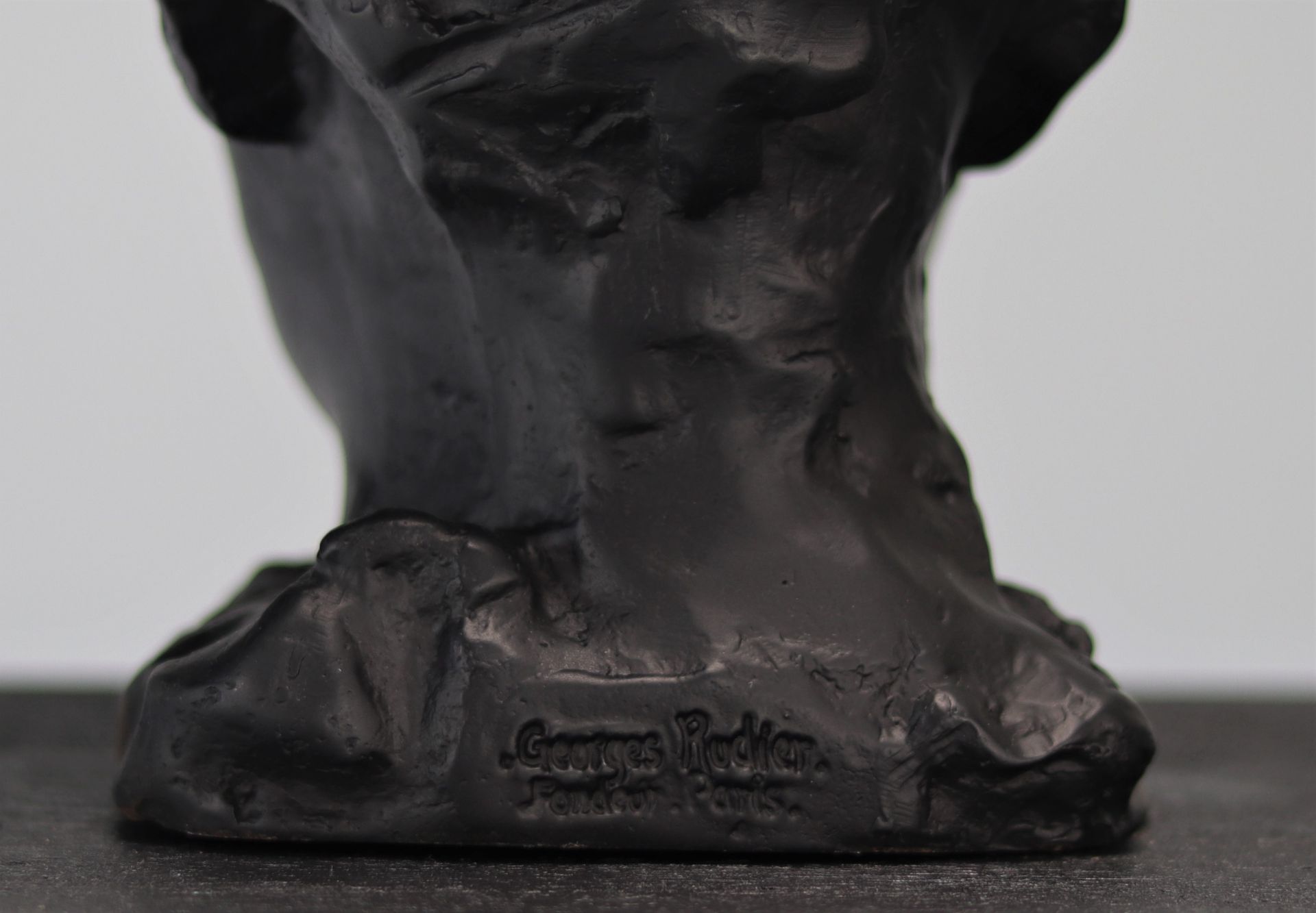 Auguste Rodin. Around 1967. â€œHead of Camille Claudel with a Bonnetâ€. Bronze with brown and green - Bild 8 aus 8