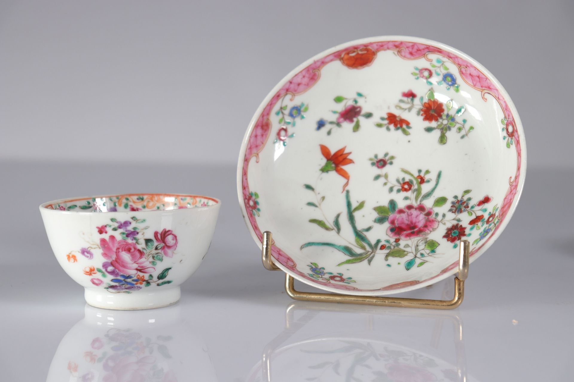 Pair of bowls and under bowls Compagnie des Indes 18th - Image 2 of 8