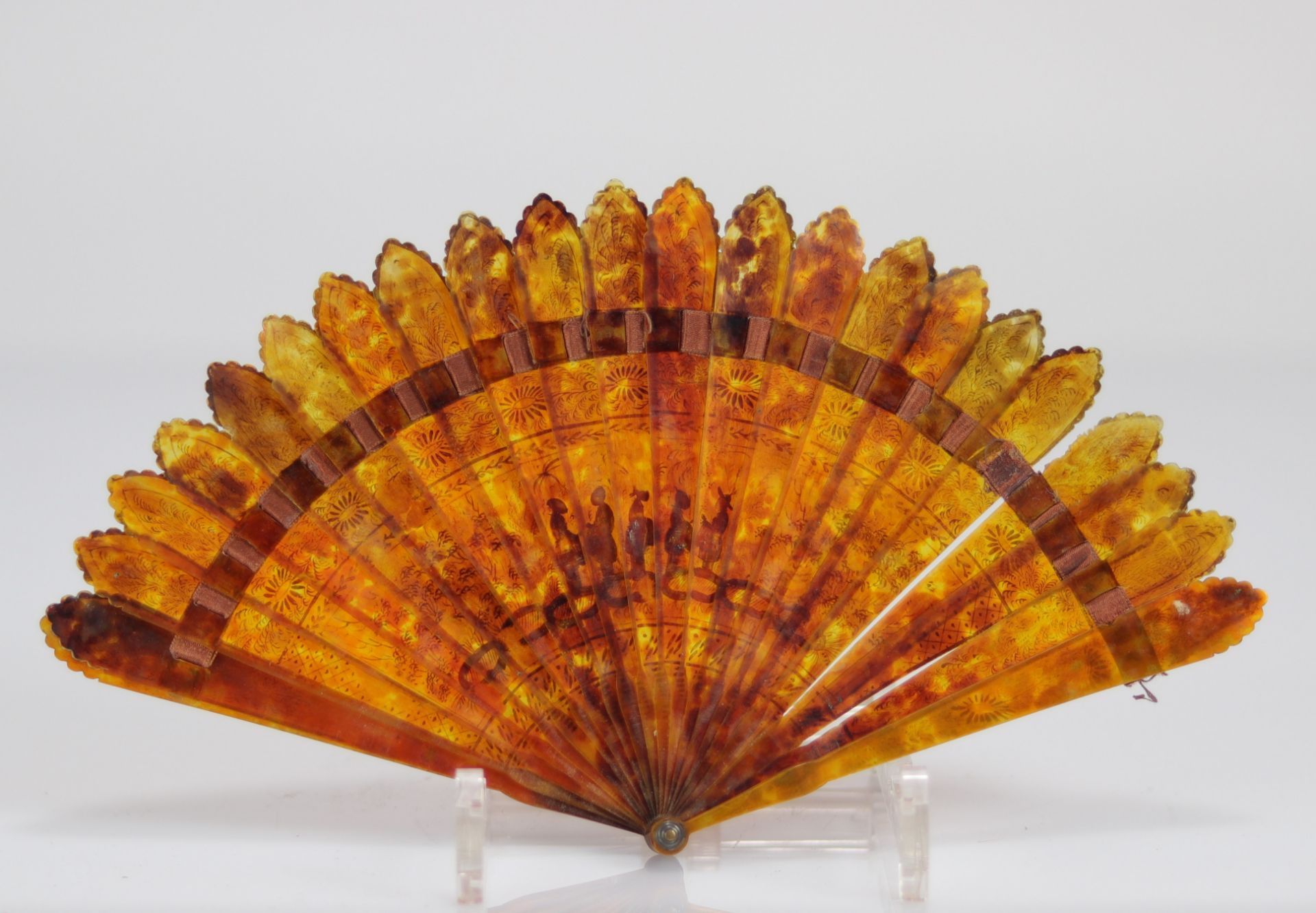 China beautiful canton fan in tortoiseshell 19th - Bild 2 aus 2