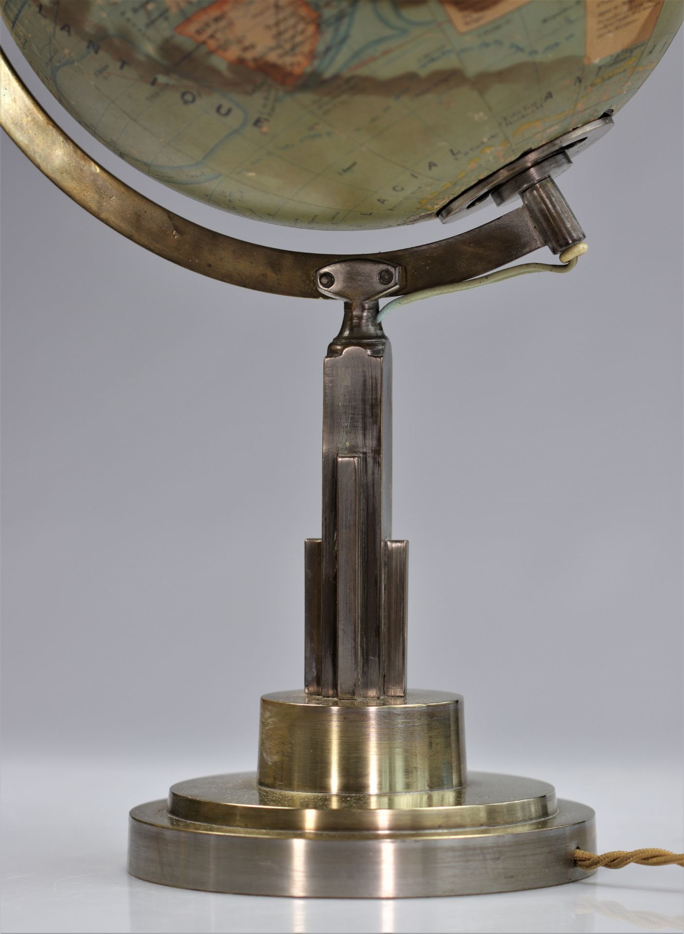PAUL DUPRE-LAFON (1900-1971) Luminous terrestrial globe - Bild 7 aus 7
