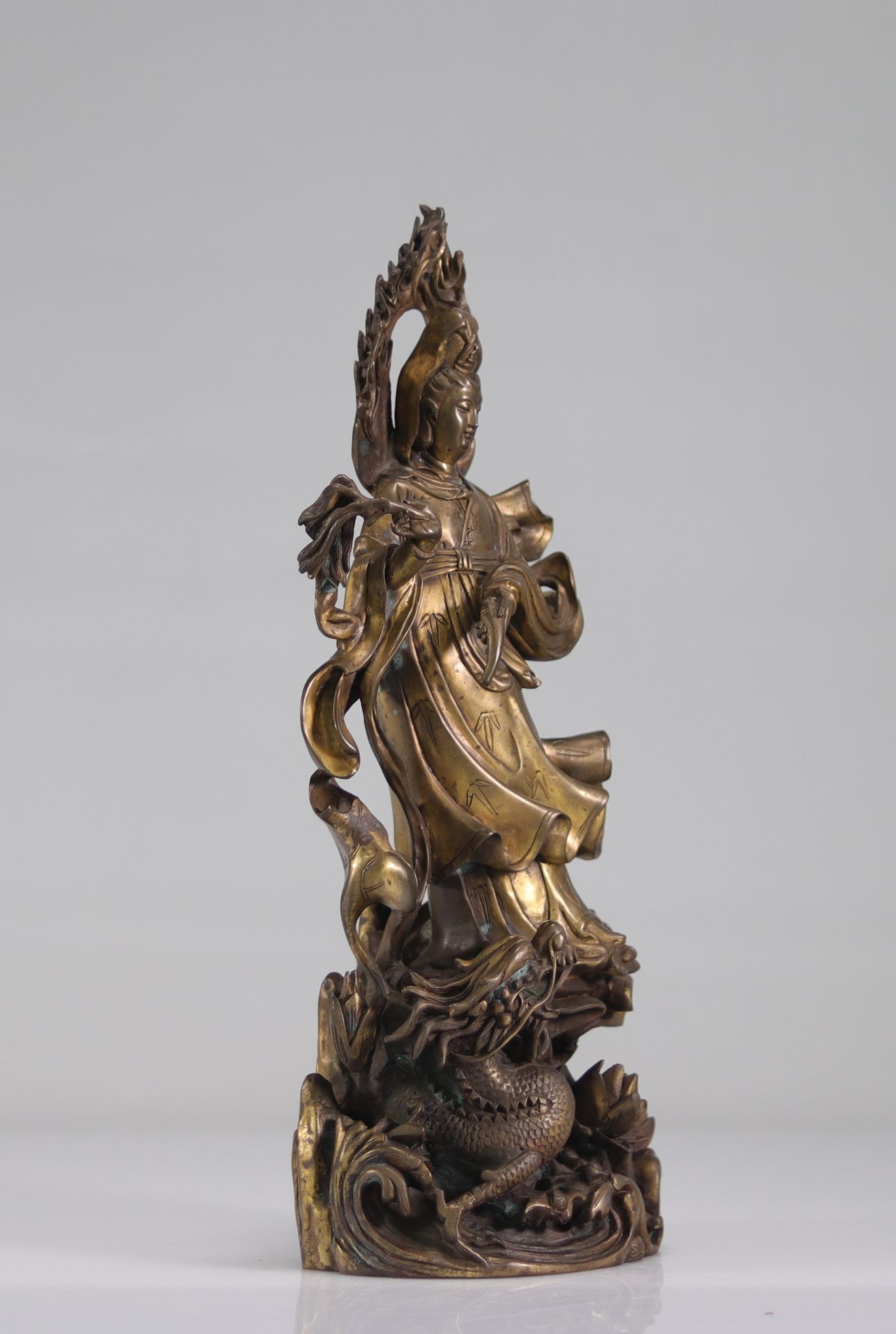 Imposing China Guanyin - Image 3 of 3